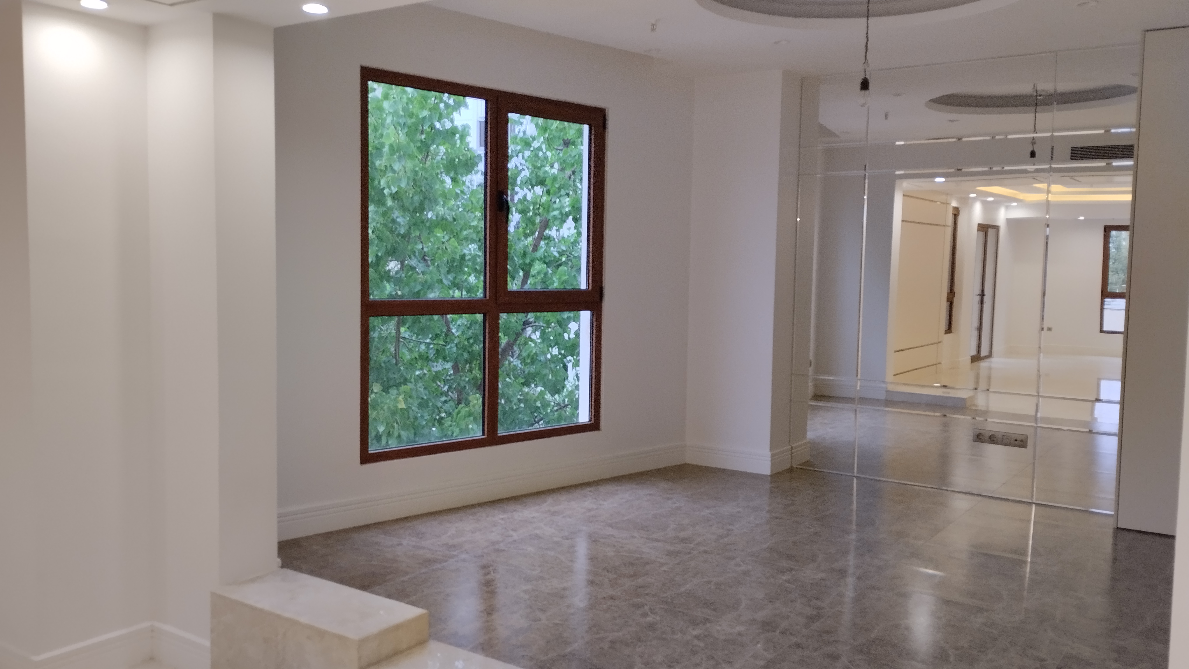 فروش آپارتمان 230 متر فرمانیه 3 خواب فول امکانات فول مشاعات