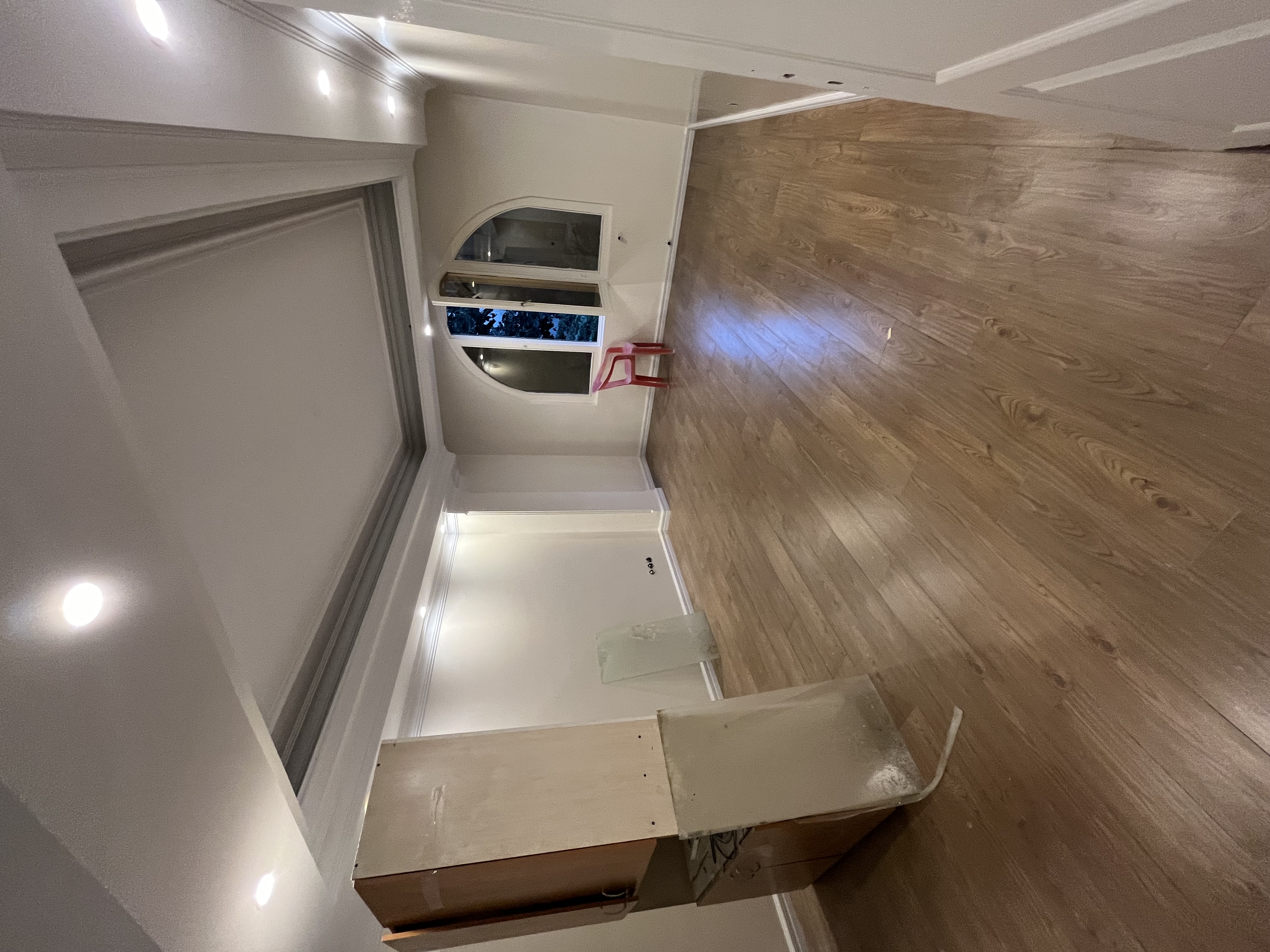 180 متر 3 خواب / بازسازی شده / نیاوران