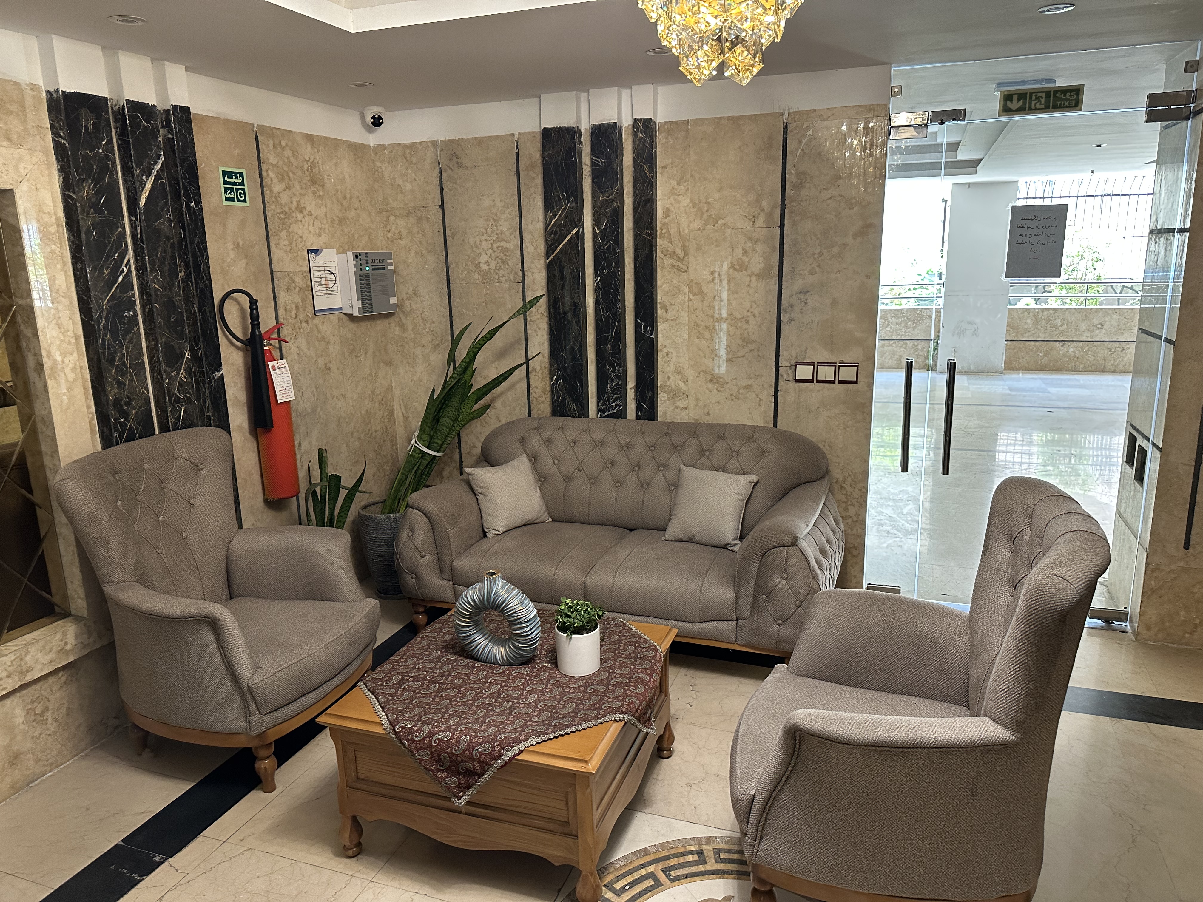 فروش آپارتمان 165متر اقدسیه