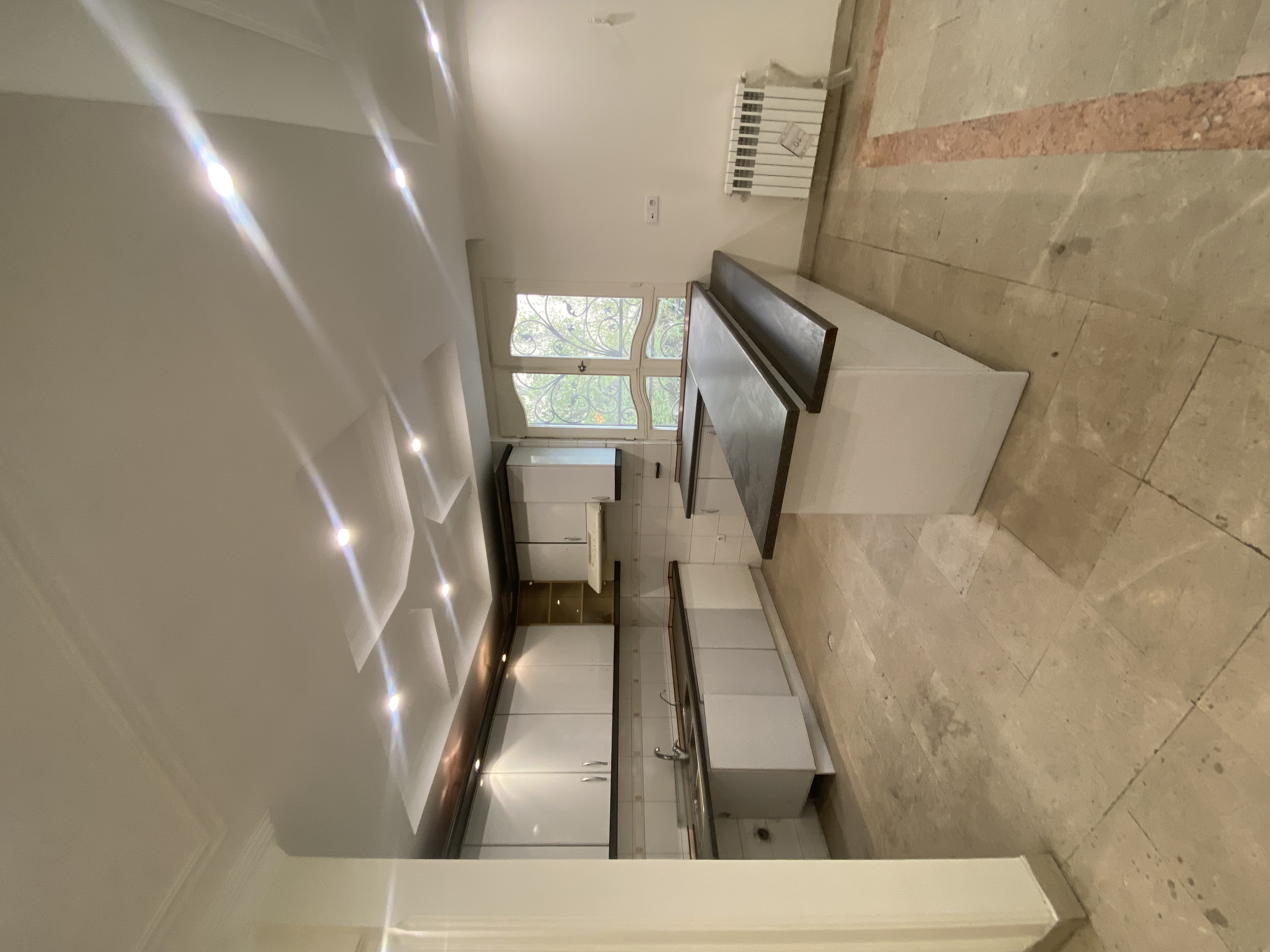 فروش اپارتمان 180 متری پاسداران