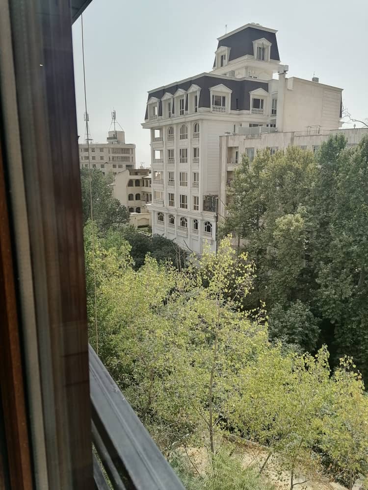 فروش اپارتمان 180 متر نیاوران