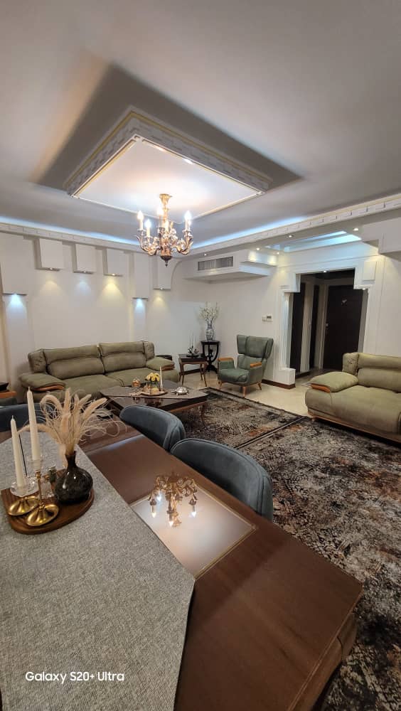 فروش آپارتمان 88متر 2خواب اختیاریه بسیار خوش نقشه غرق در نور آفتاب