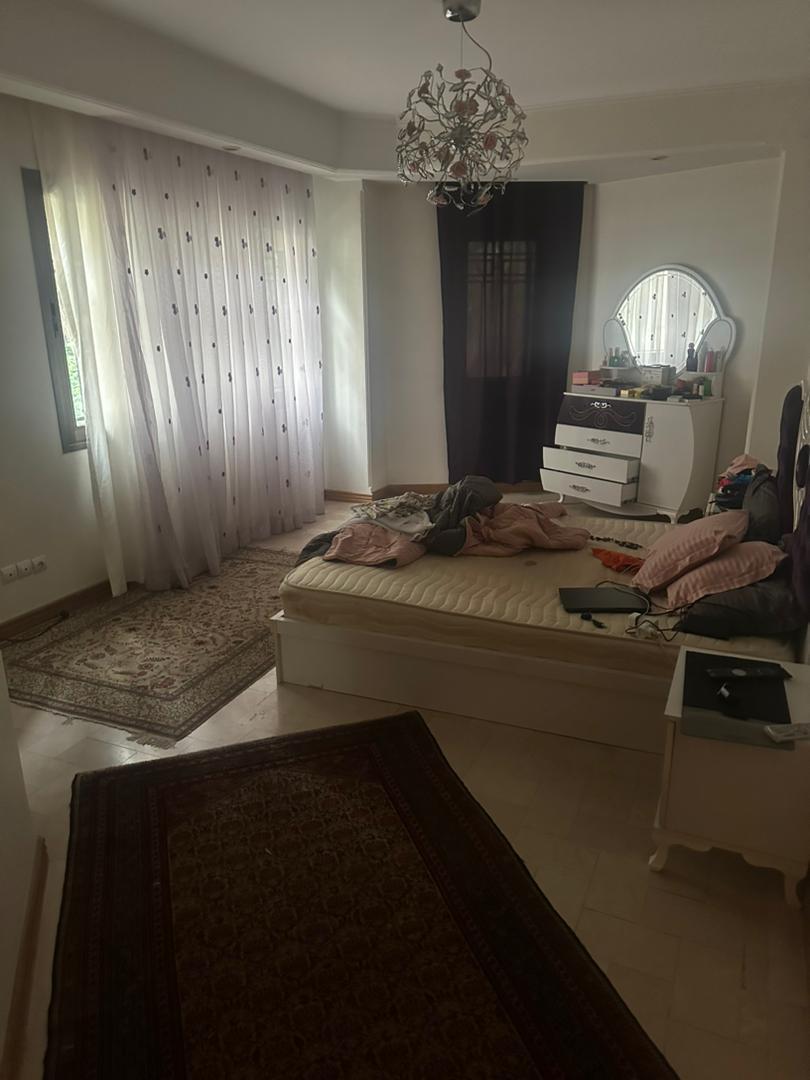 اجاره اپارتمان 200متر نیاوران سه خواب تاپ لوکیشن