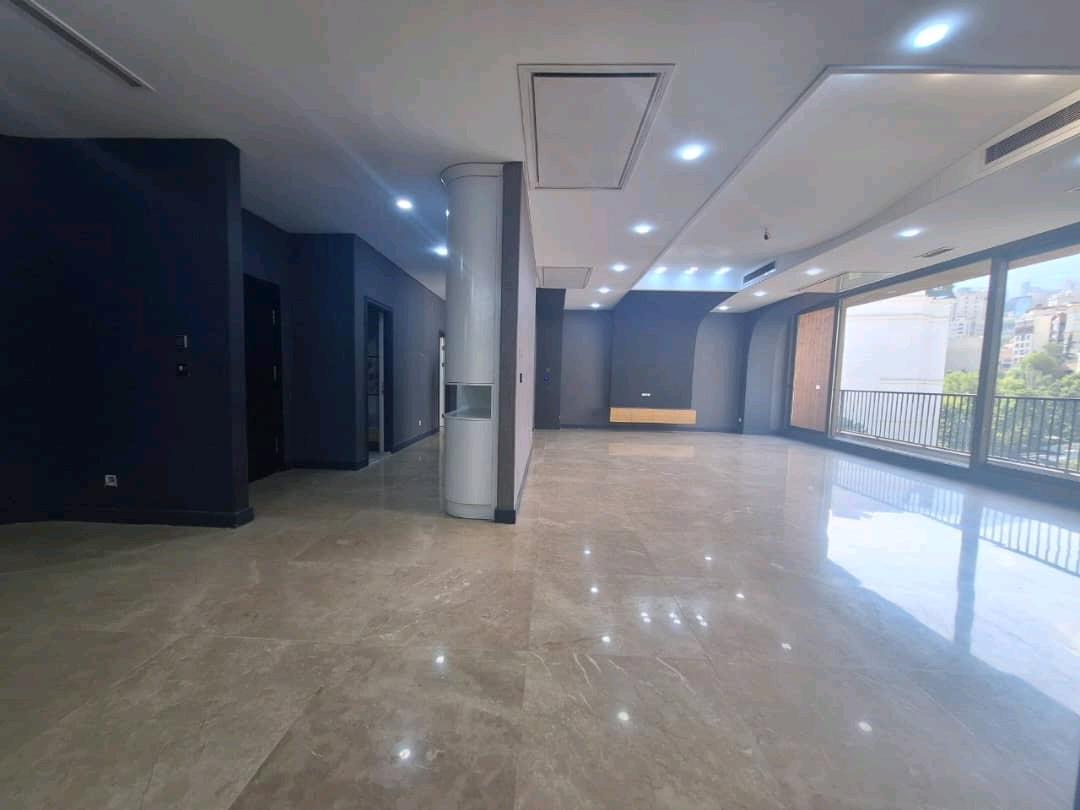 اجاره آپارتمان 240متری در گل سنگ