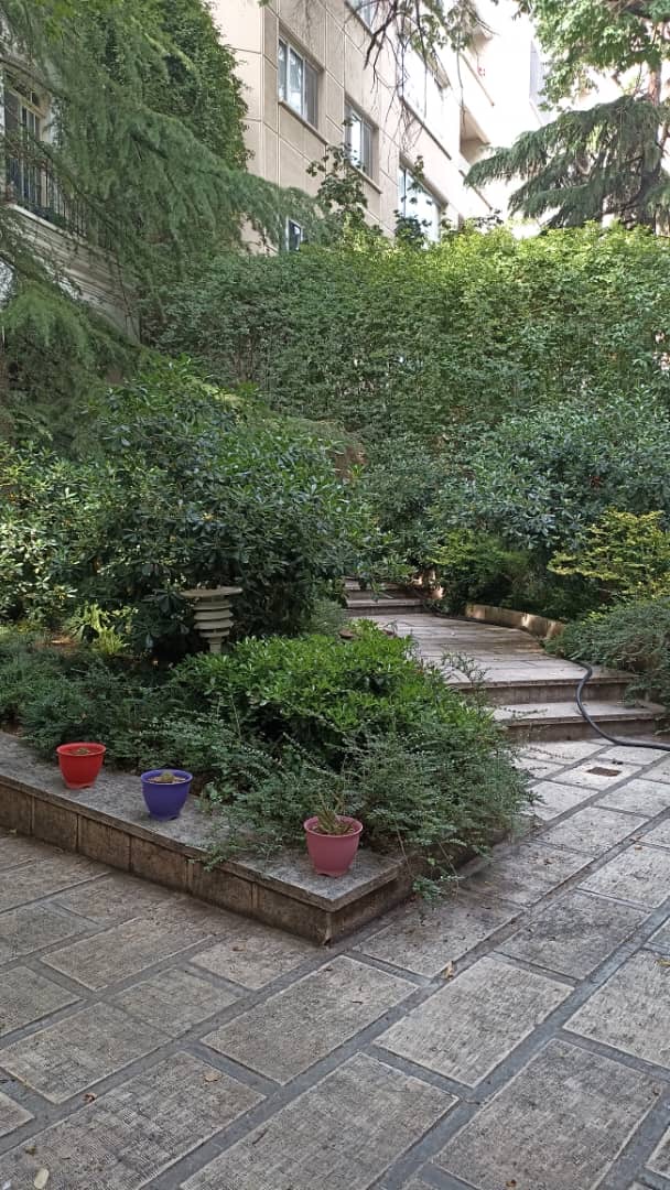 فروش اپارتمان 225 متر نیاوران