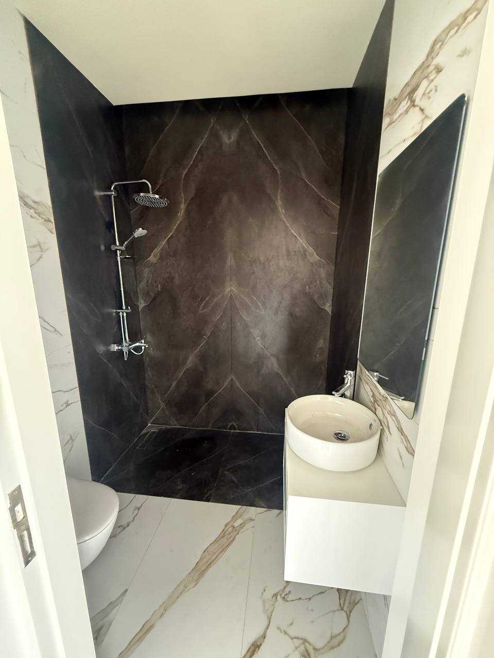 اجاره آپارتمان 210متر نیاوران مدرن مینیمال تاپ لوکیشن