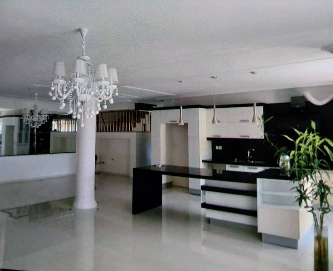 فروش آپارتمان 215 متر جمشیدیه