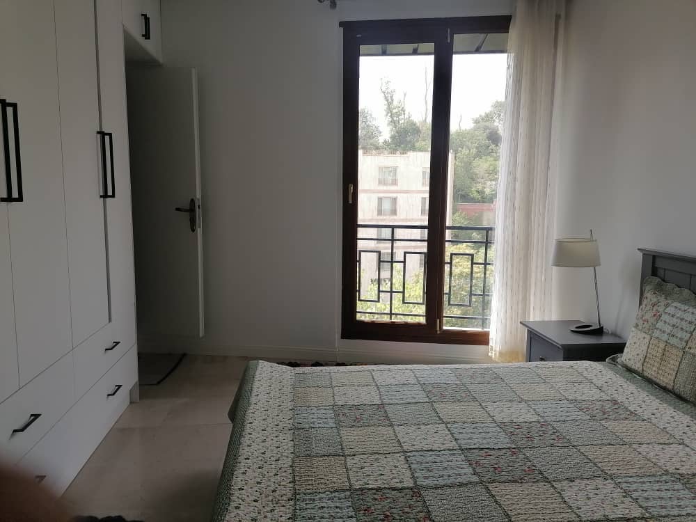 فروش اپارتمان 200 متر نیاوران