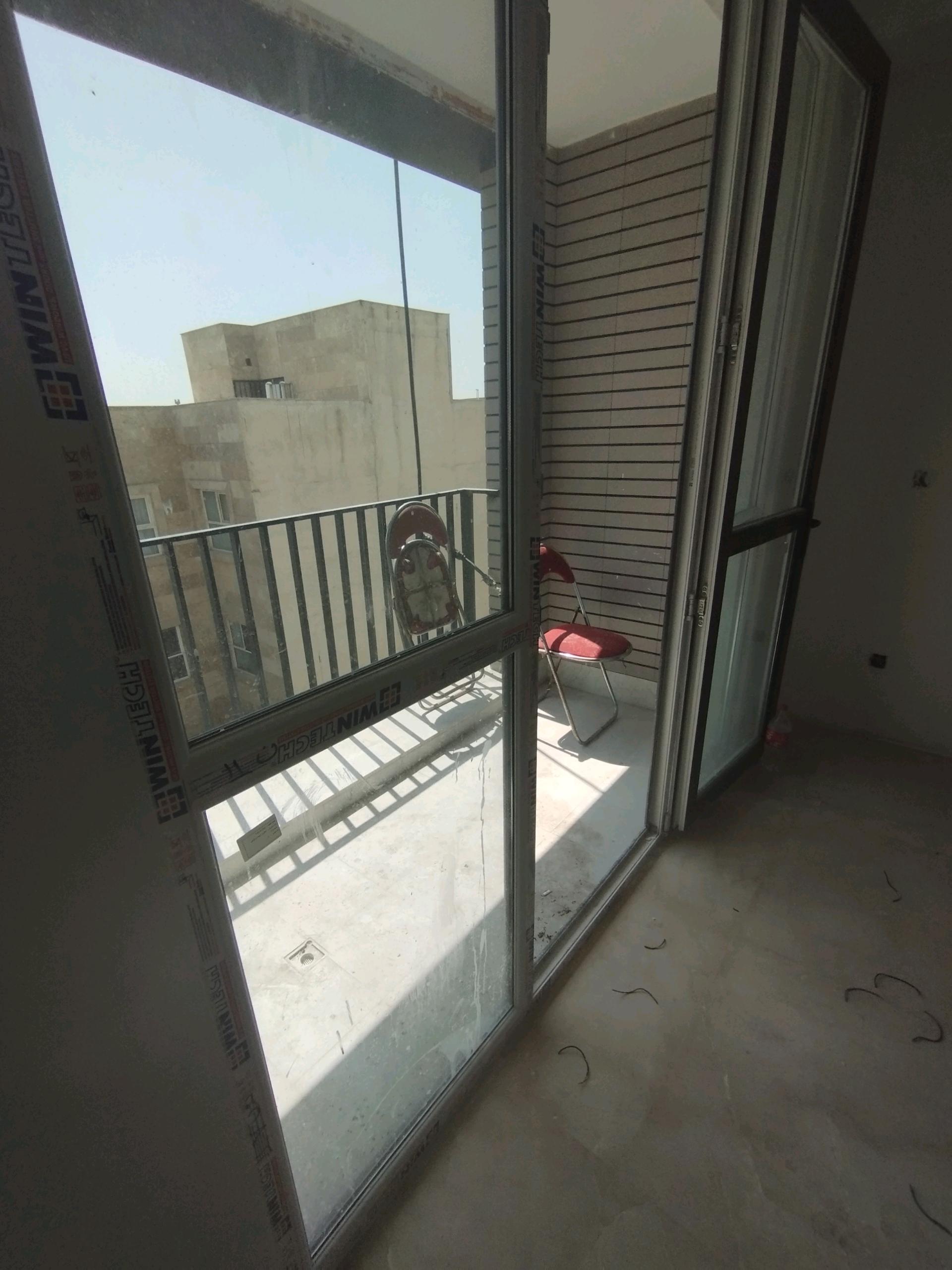 فروش آپارتمان 98متر حسین آباد نوساز