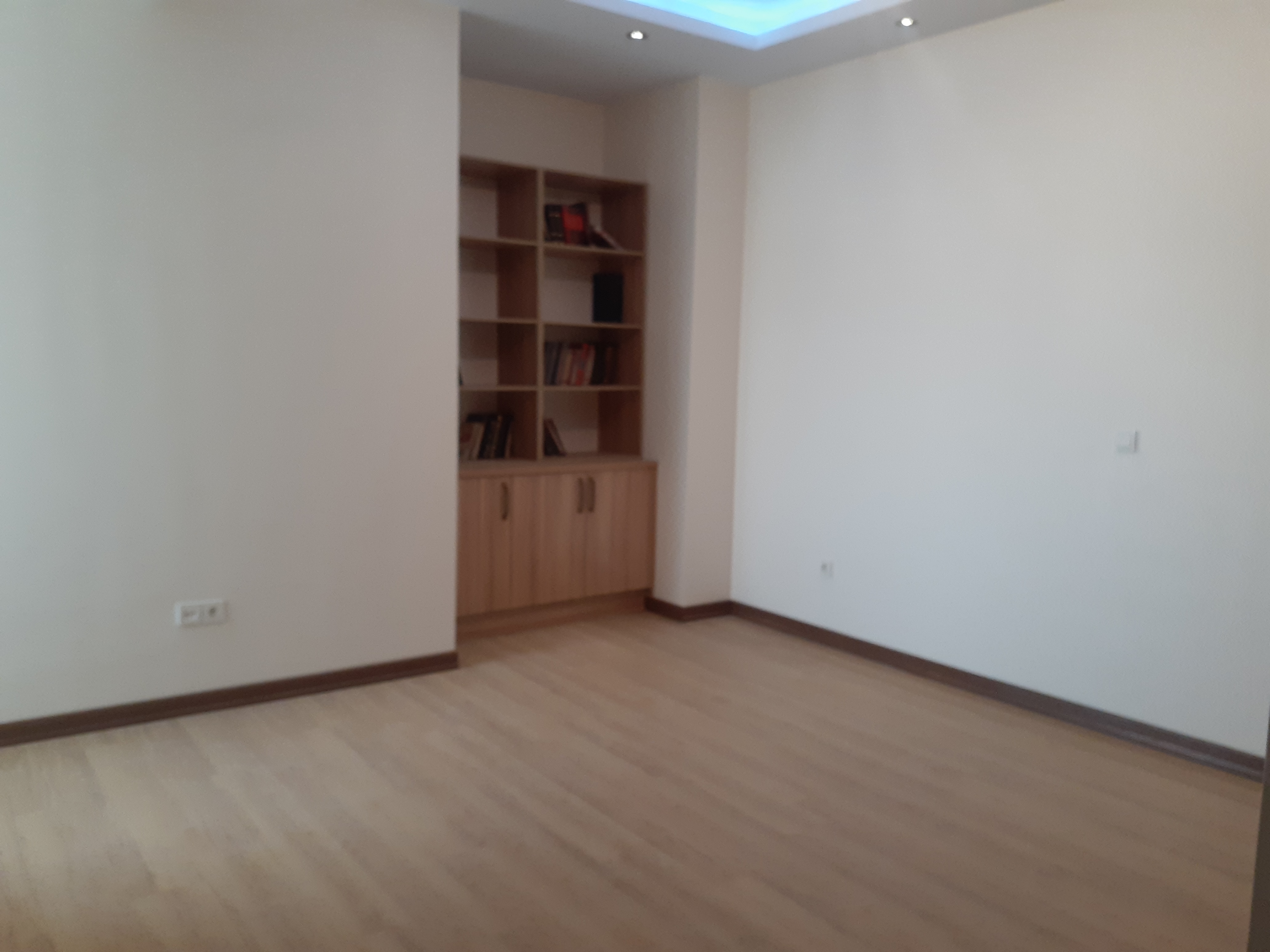 فروش آپارتمان 260 متر دروس