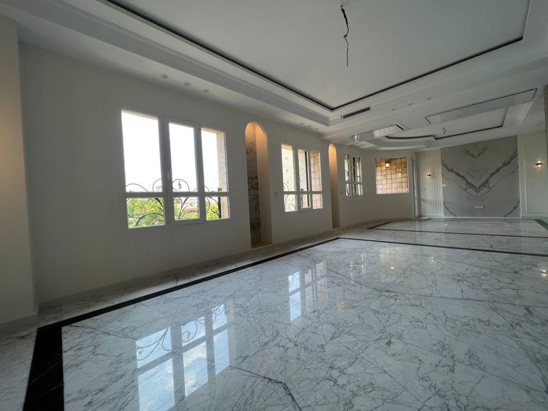 فروش آپارتمان 240 متر نیاوران