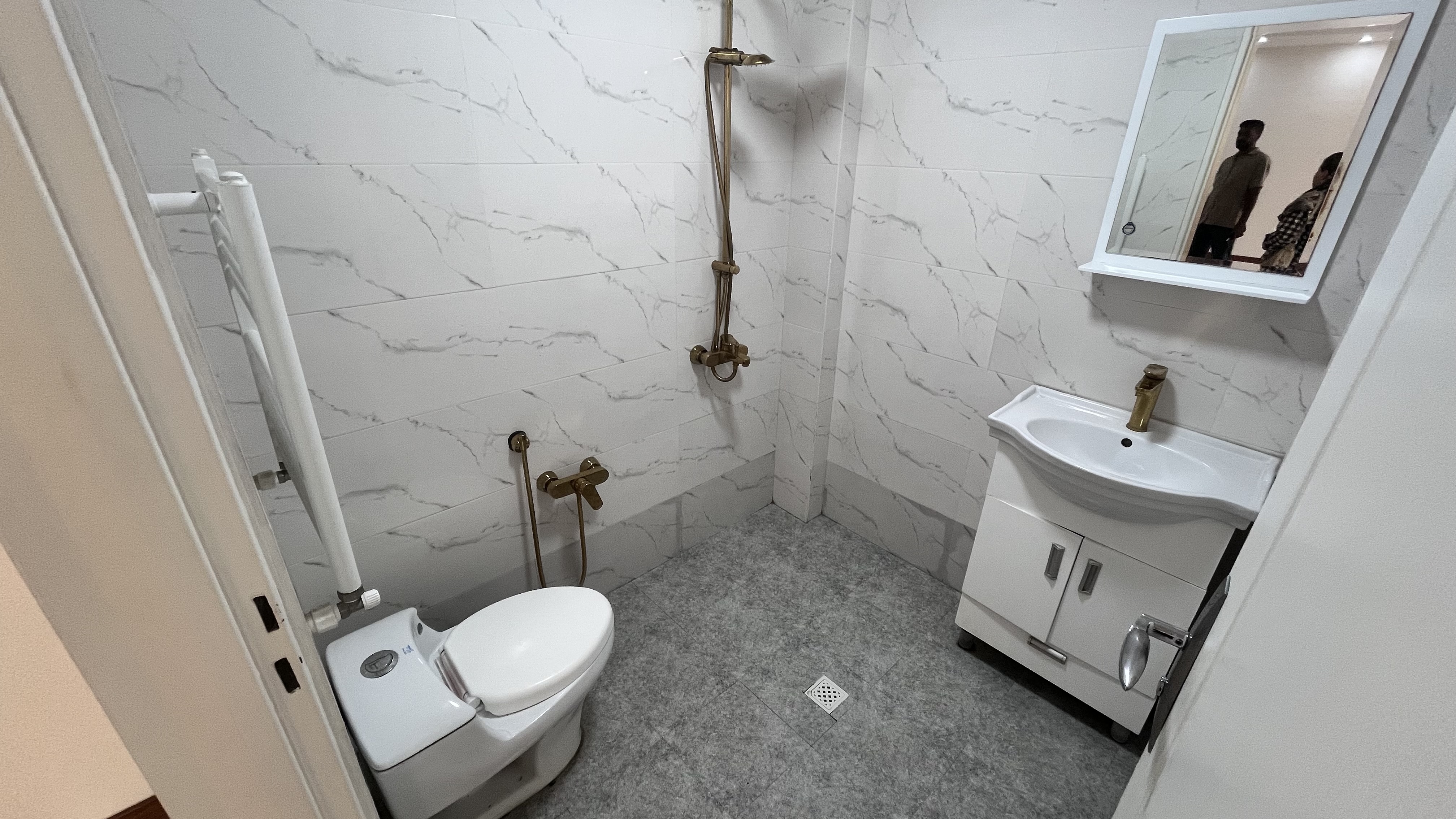 اجاره آپارتمان 120متر شمس آباد فول امکانات