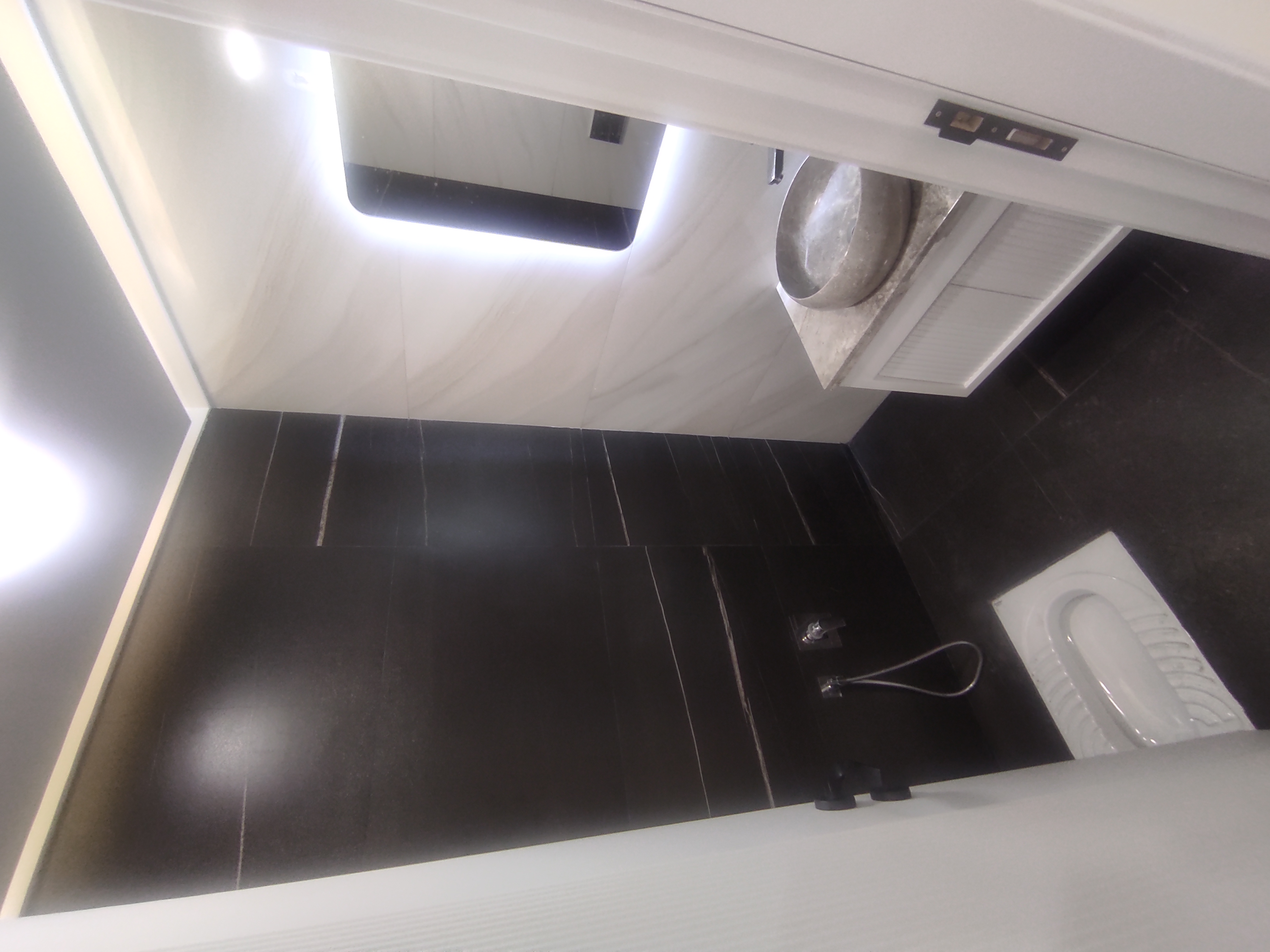 فروش آپارتمان 122متری 2خواب فول امکانات