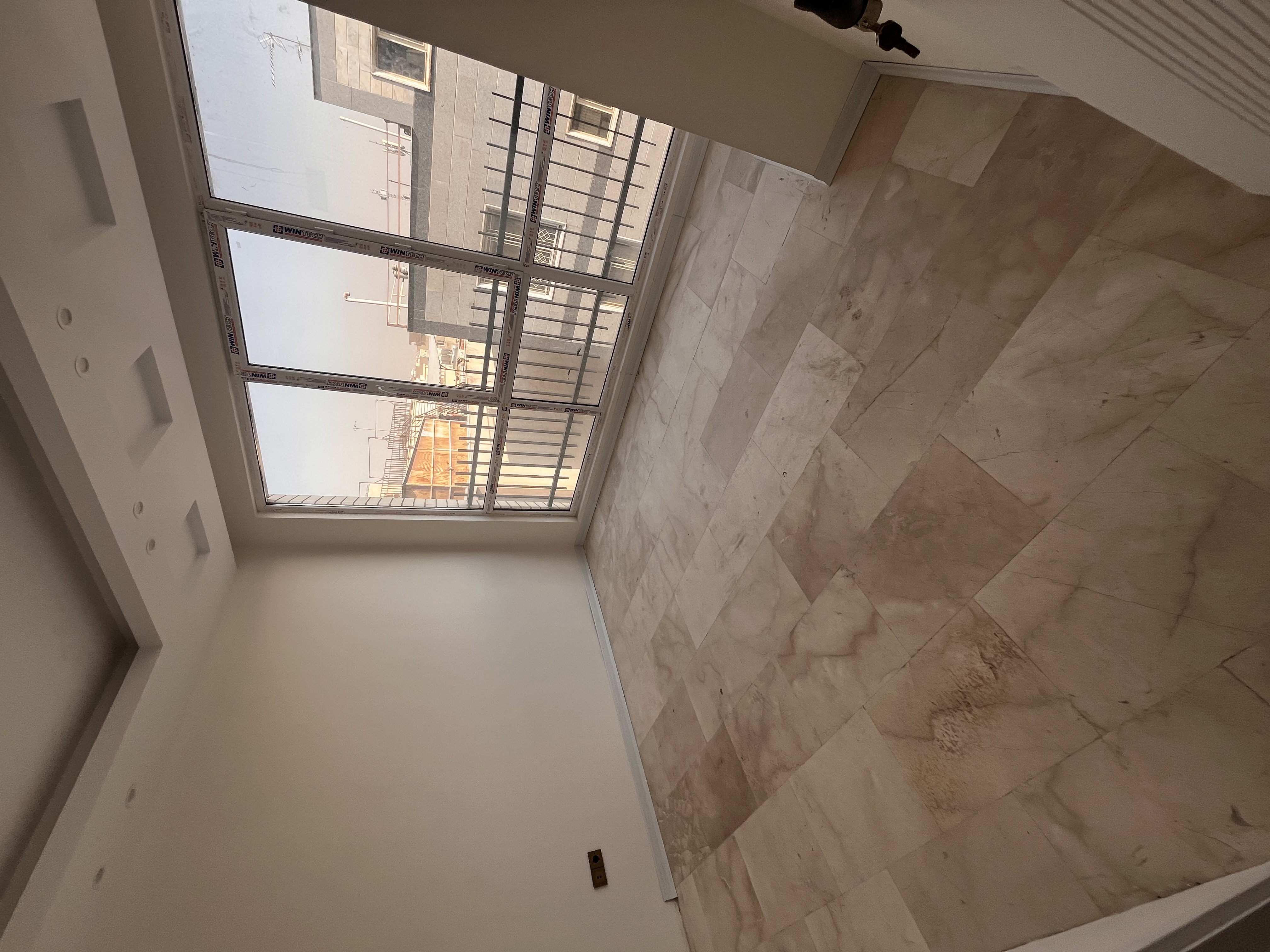 اجاره آپارتمان 95متر نارمک کلید نخورده