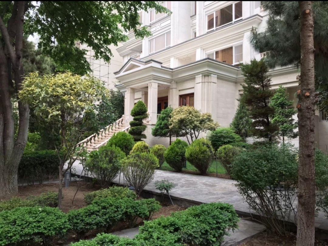 نیاوران برجباغ 198 متر دید و ویو نور و نقشه