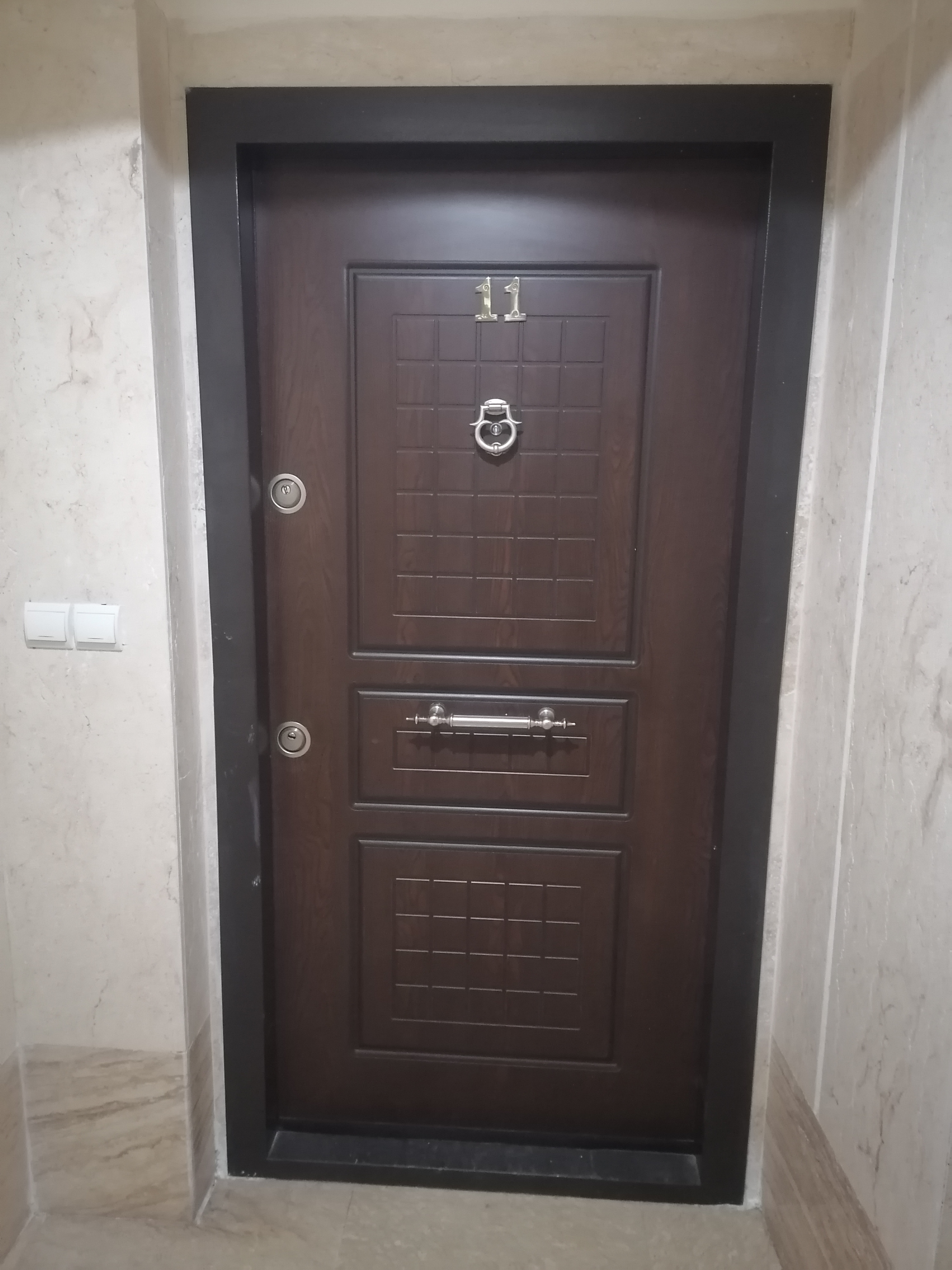اجاره آپارتمان 135 متری در لوکیشن خوب منطقه