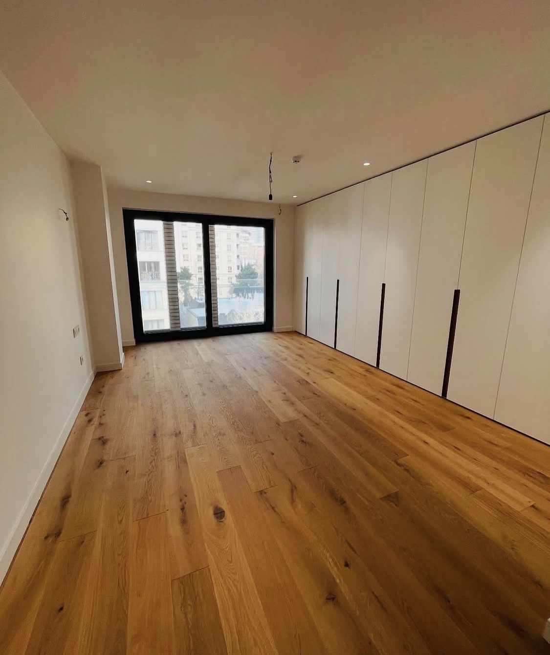 اجاره آپارتمان 200متر دیباجی نوساز فول مشاعات