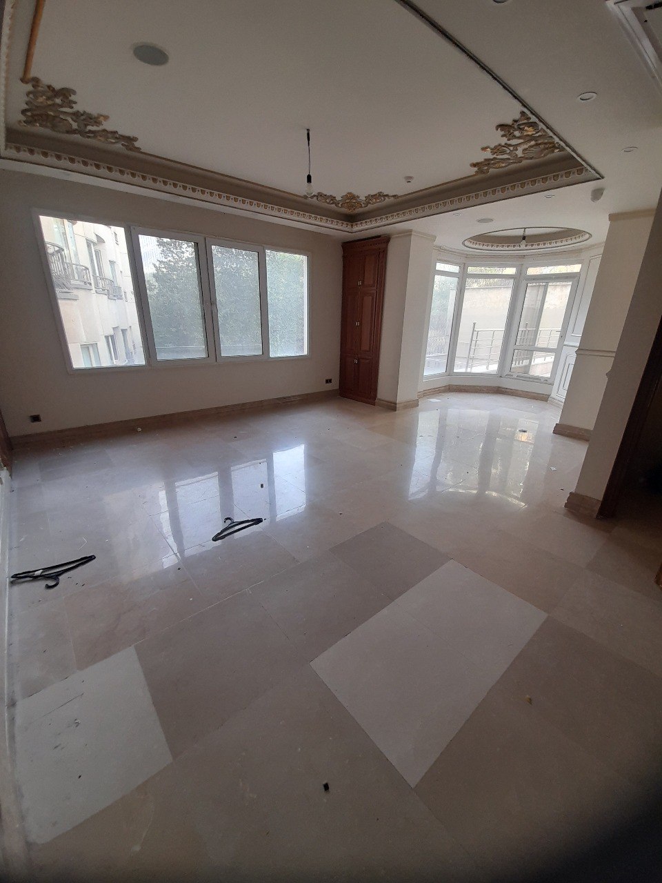 اجاره آپارتمان 330 متر نیــاوران