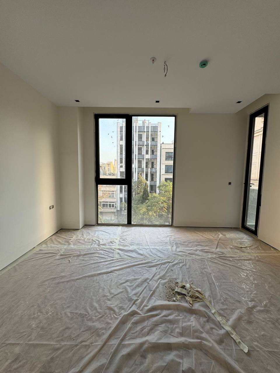 فروش آپارتمان 120متر قیطریه نوساز مدرن 2پارکینگ لابی من