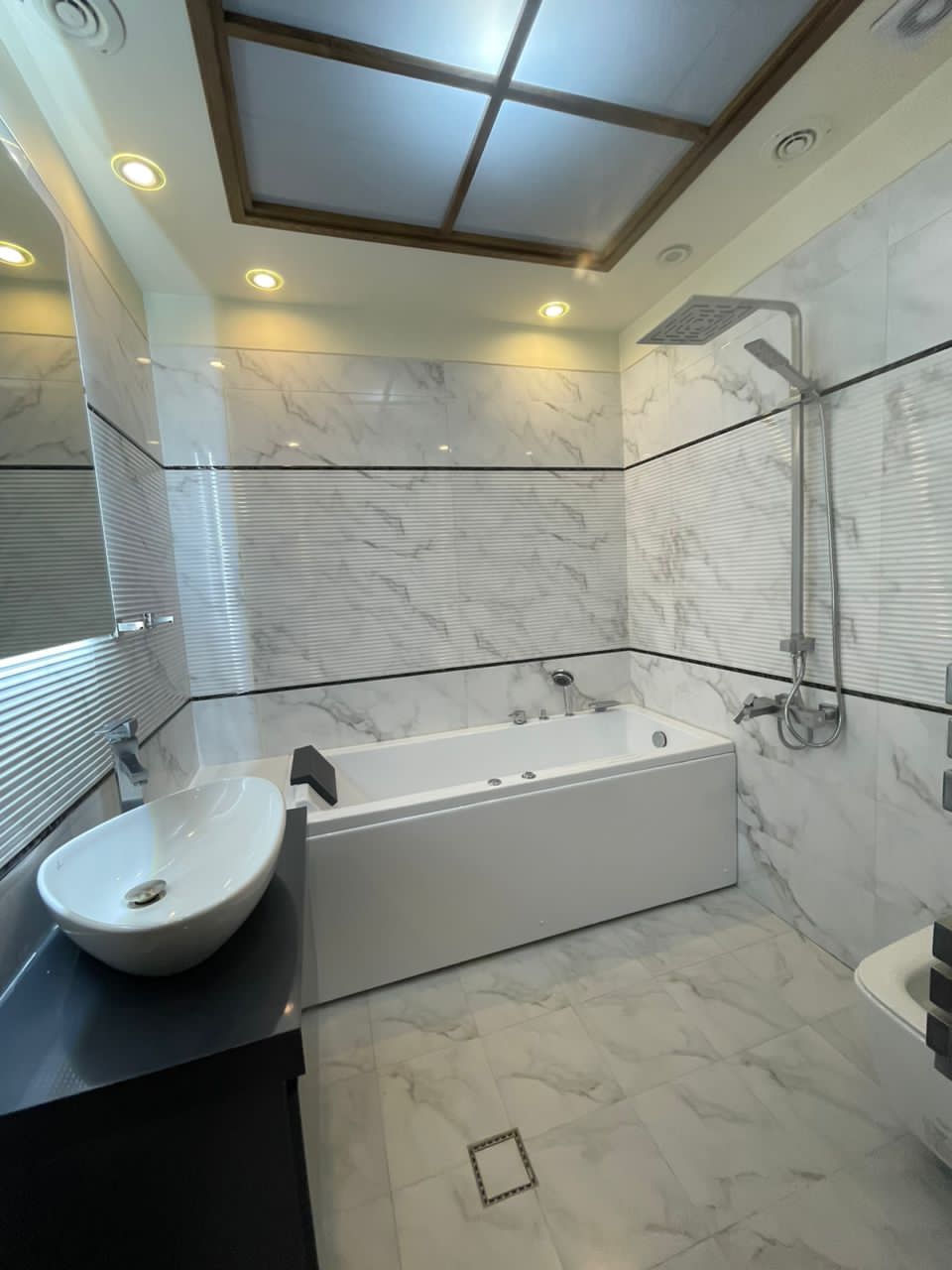 اجاره آپارتمان 350 متر 4 خواب گلستان شمالی مدرن فول