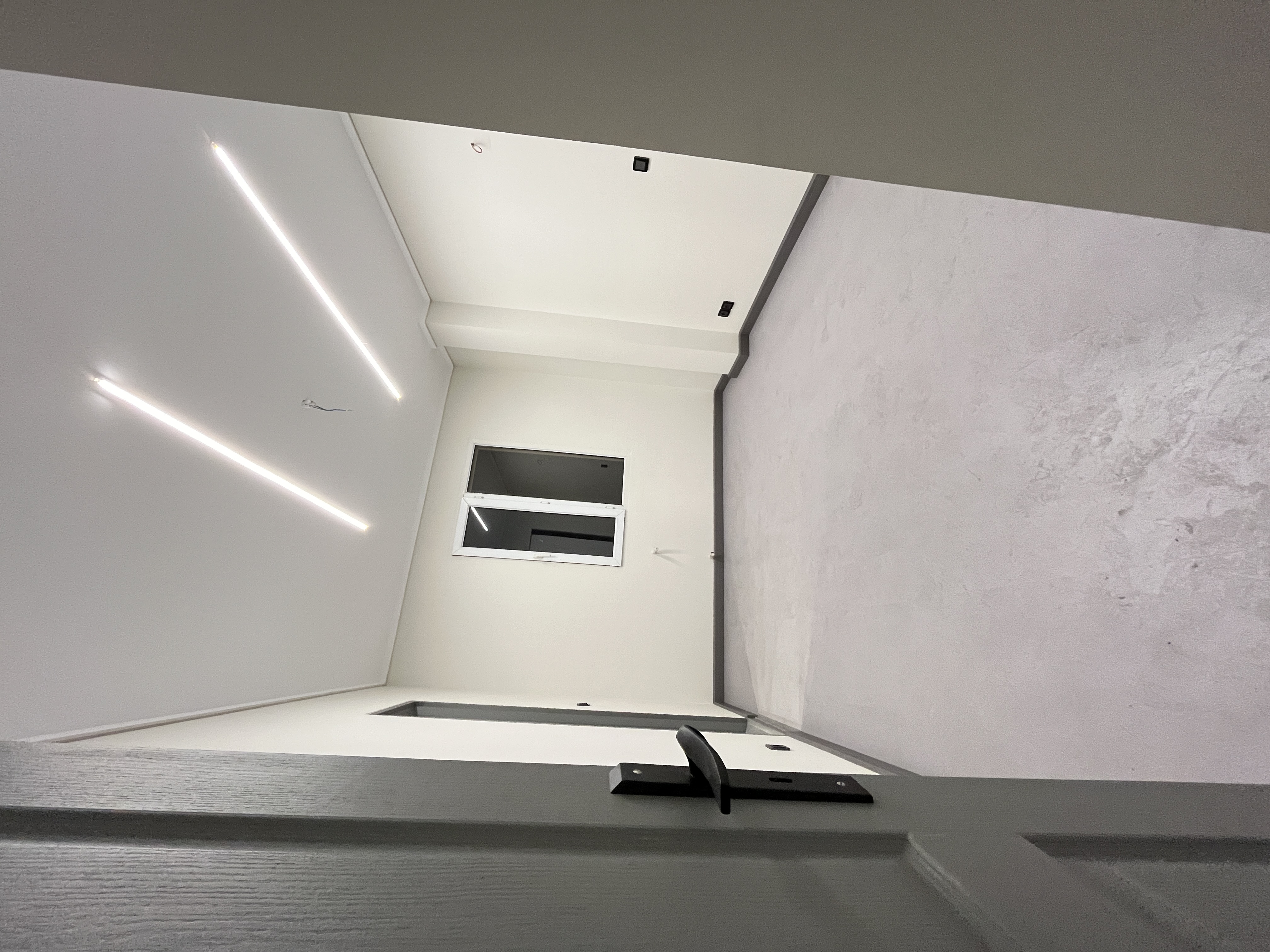 فروش آپارتمان 101 متر اختیاریه نوساز کلیدنخورده