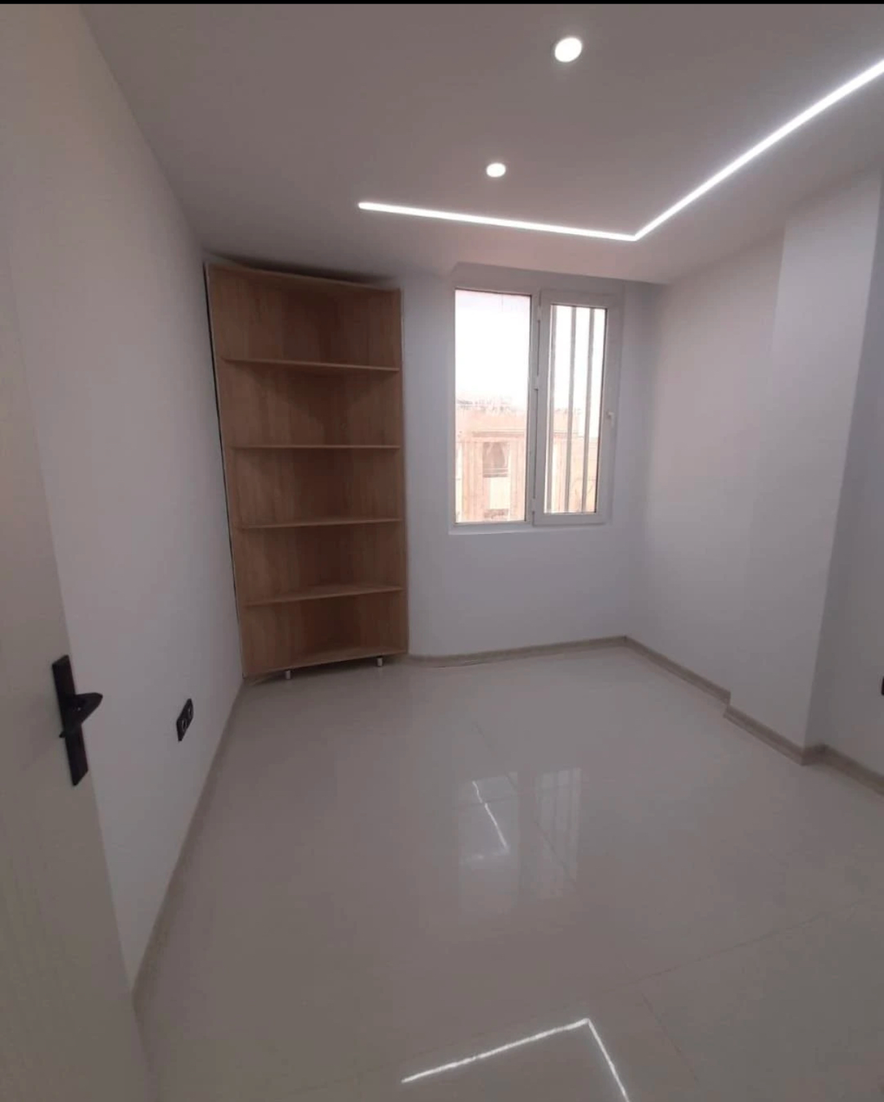 فروش 133 متر آپارتمان تاپ لوکیشن غرق نور مستقیم لوکس