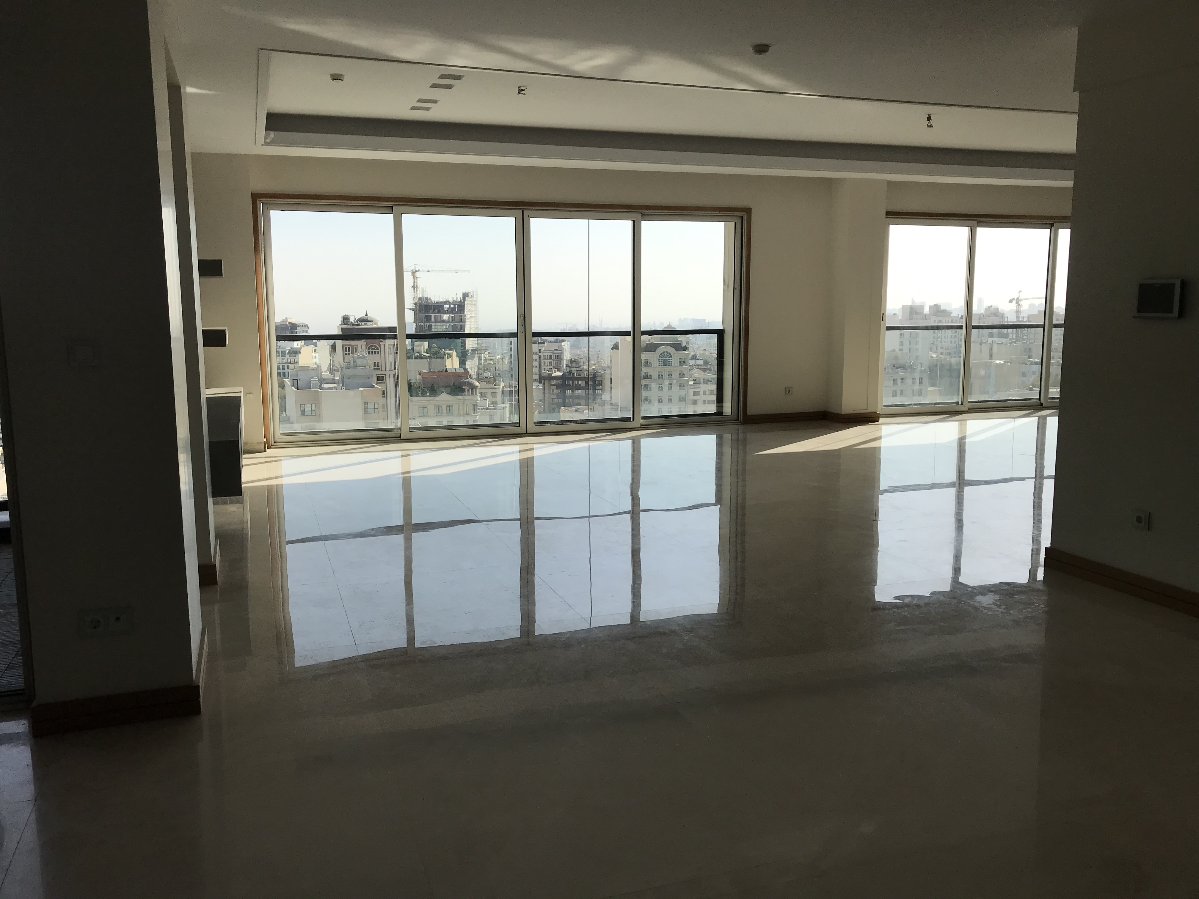 فروش آپارتمان 155 متر جهانتاب تاپ لوکیشن ویو ابدی