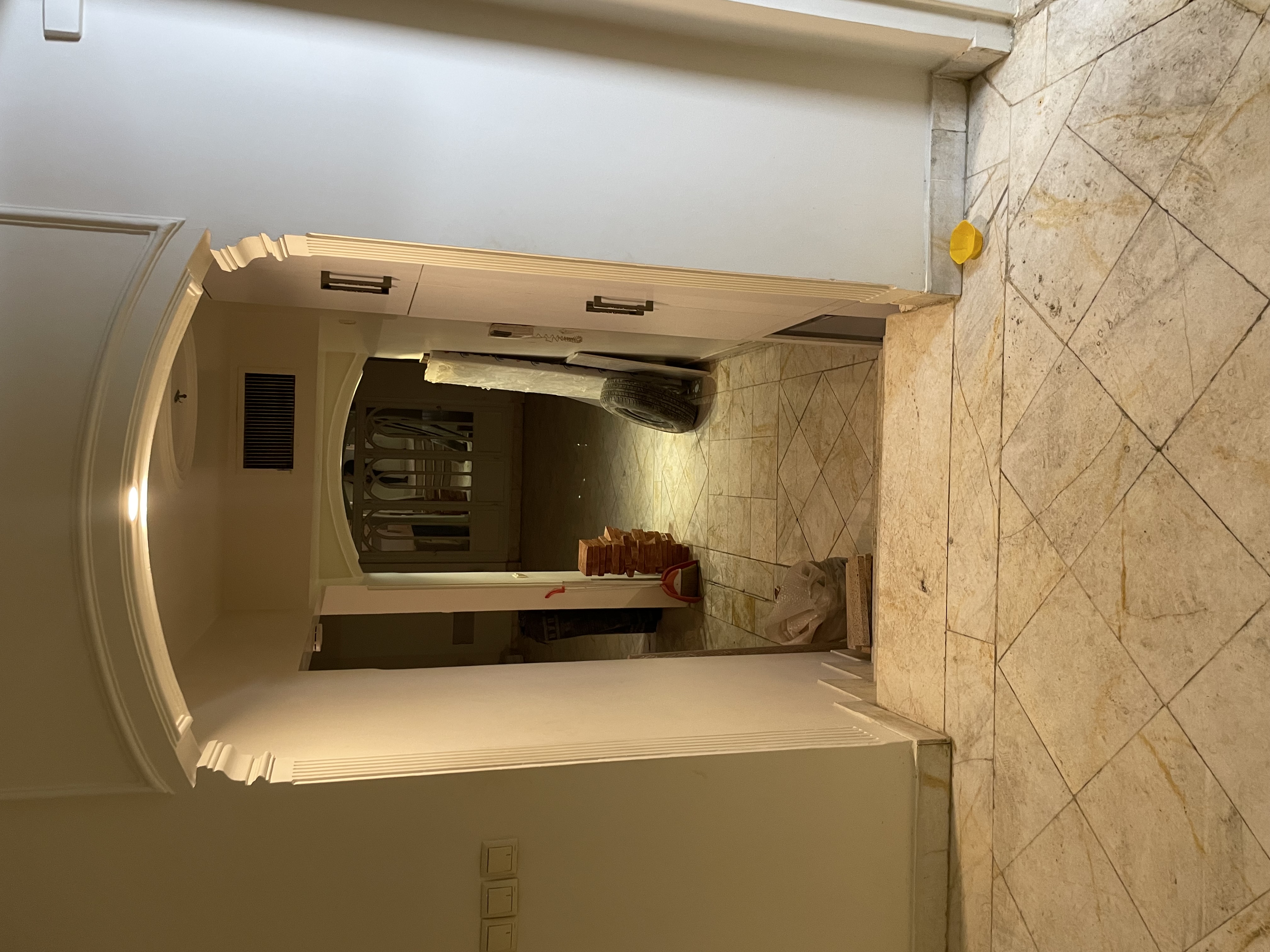 فروش آپارتمان 135 متر نیاوران گل سنگ