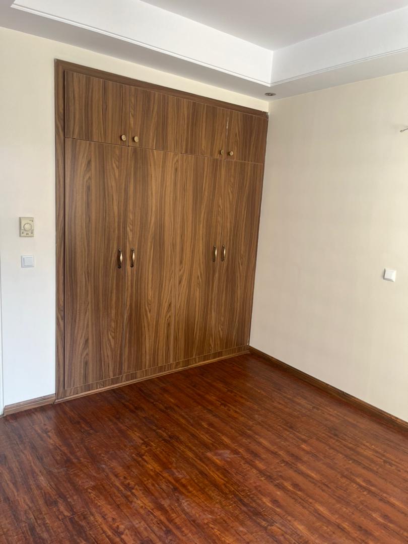 رهن و اجاره برج باغ نیاوران فول مشاعات دید ابدی