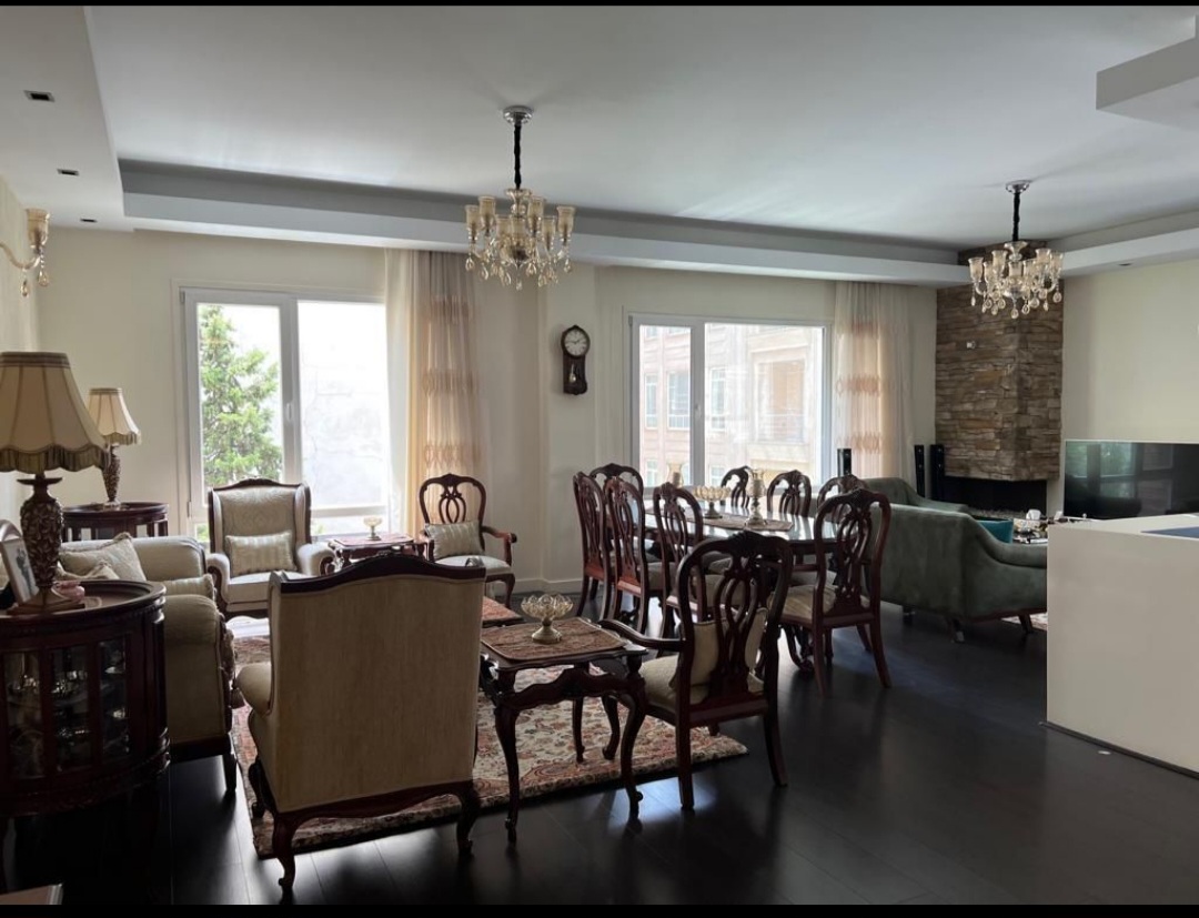 فروش آپارتمان 145 متر فرمانیه تاپ لوکیشن