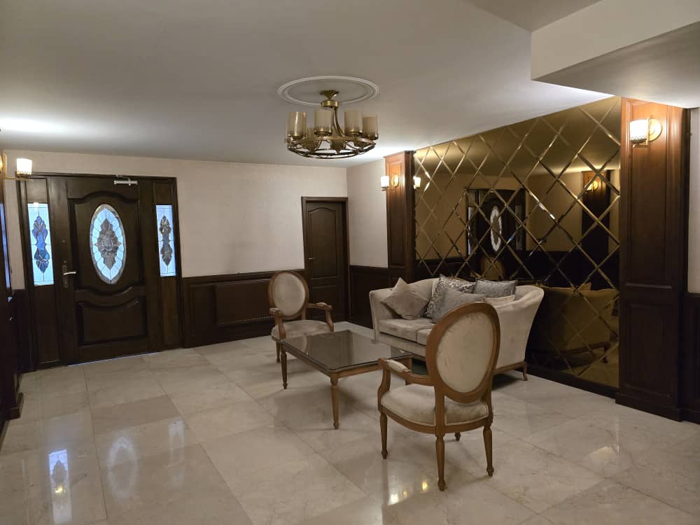 اجاره آپارتمان 242 متر نیاوران تاپ لوکیشن