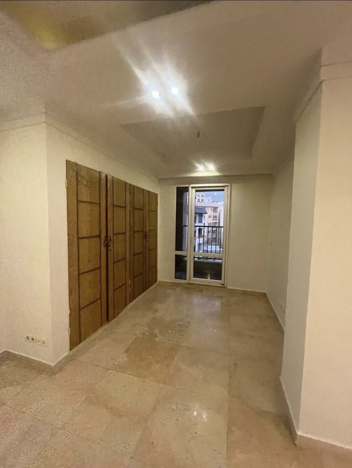 اجاره 165متر 3خواب 1خواب مستر فرمانیه فول امکانات لابی مجلل