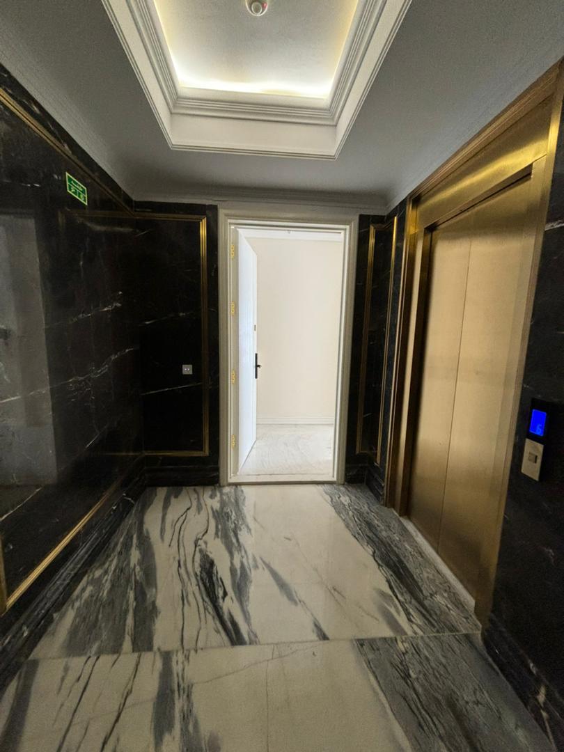 فروش اقدسیه 208 متر اقدسیه لوکیشن دسترسی به پارک و اتوبان مناسب سرمایه گذاری