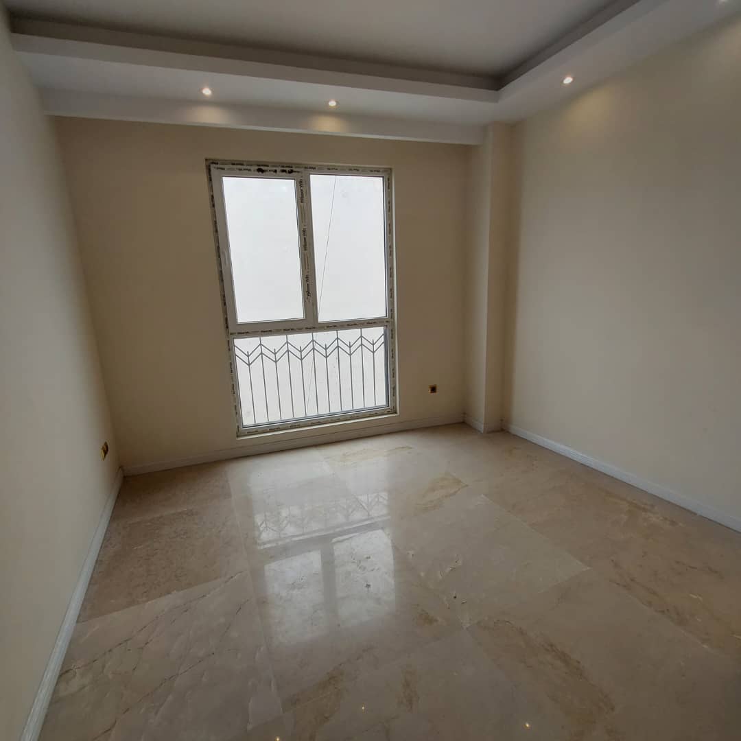فروش آپارتمان 93 متر دولت 3 جهت نور