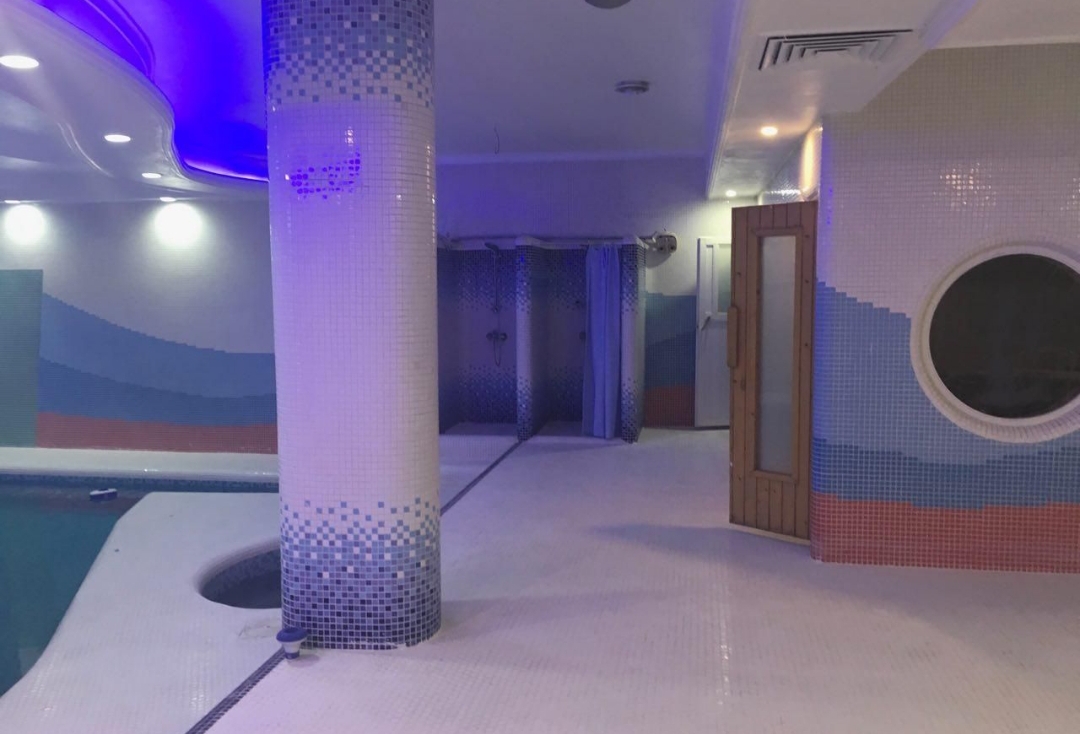 اجاره آپارتمان 190 متر اندرزگو 3 خوابه تاپ لوکیشن