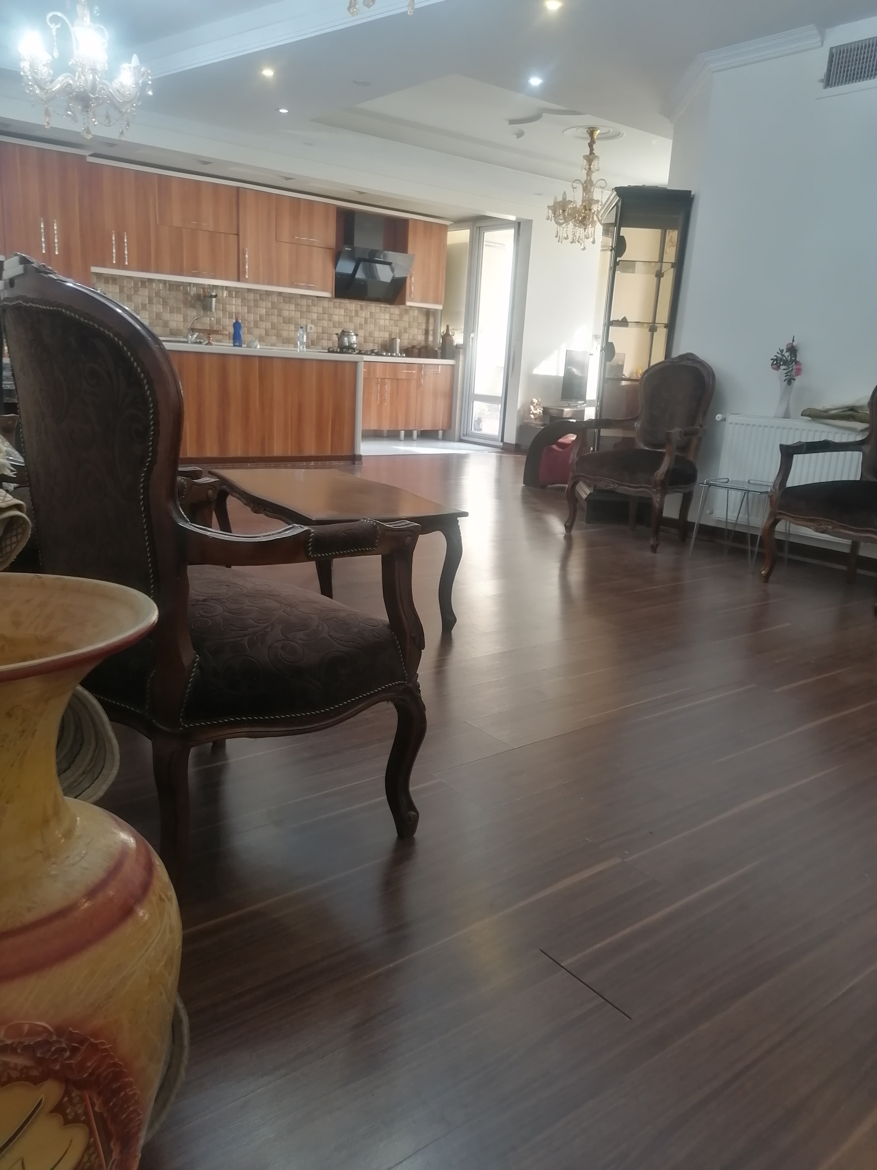 اجاره اپارتمان 126 متر دردشت فول امکانات