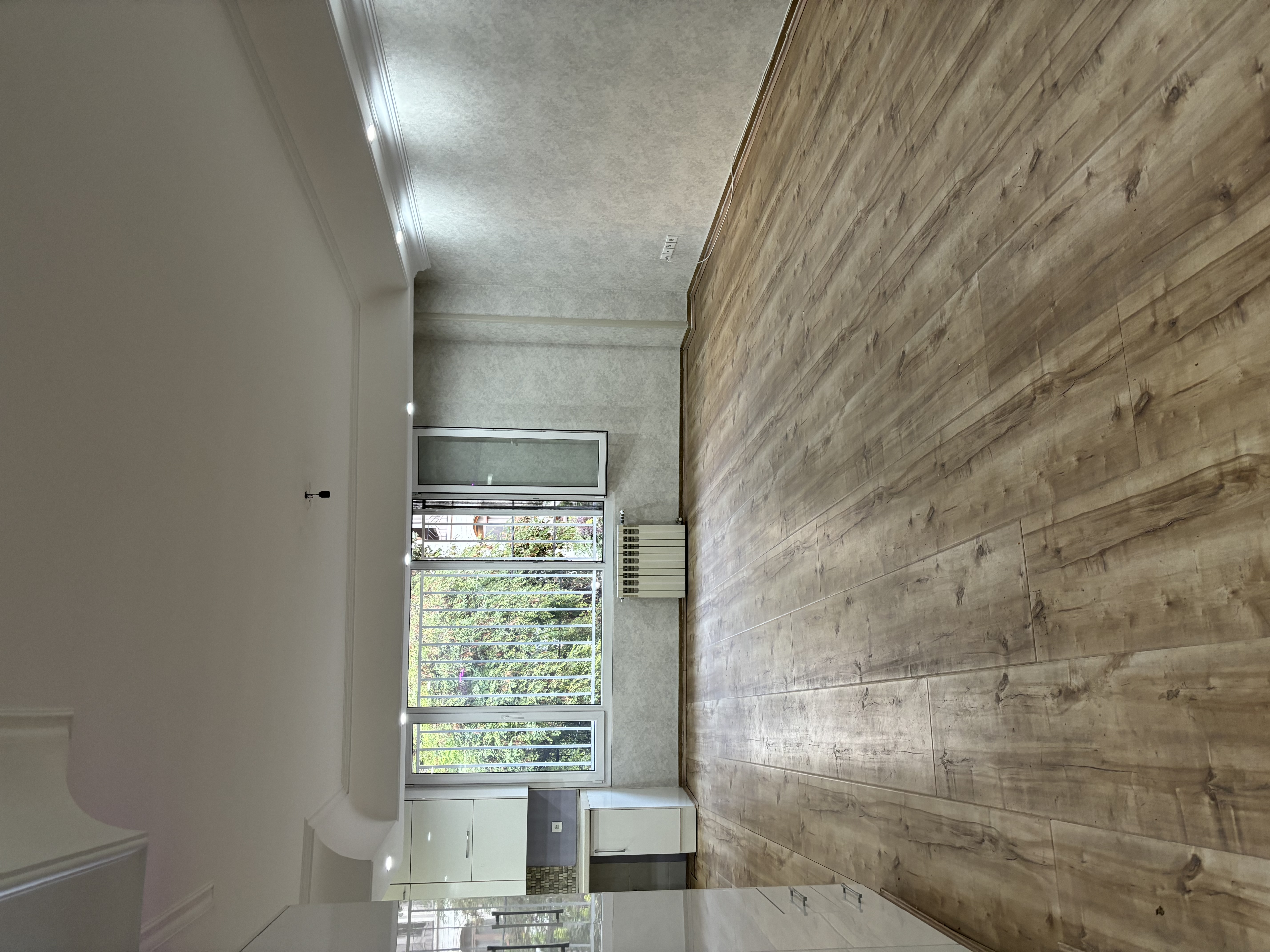 اجاره اپارتمان 100 متر کیکاووس دو خواب نورگیر فوقالعاده