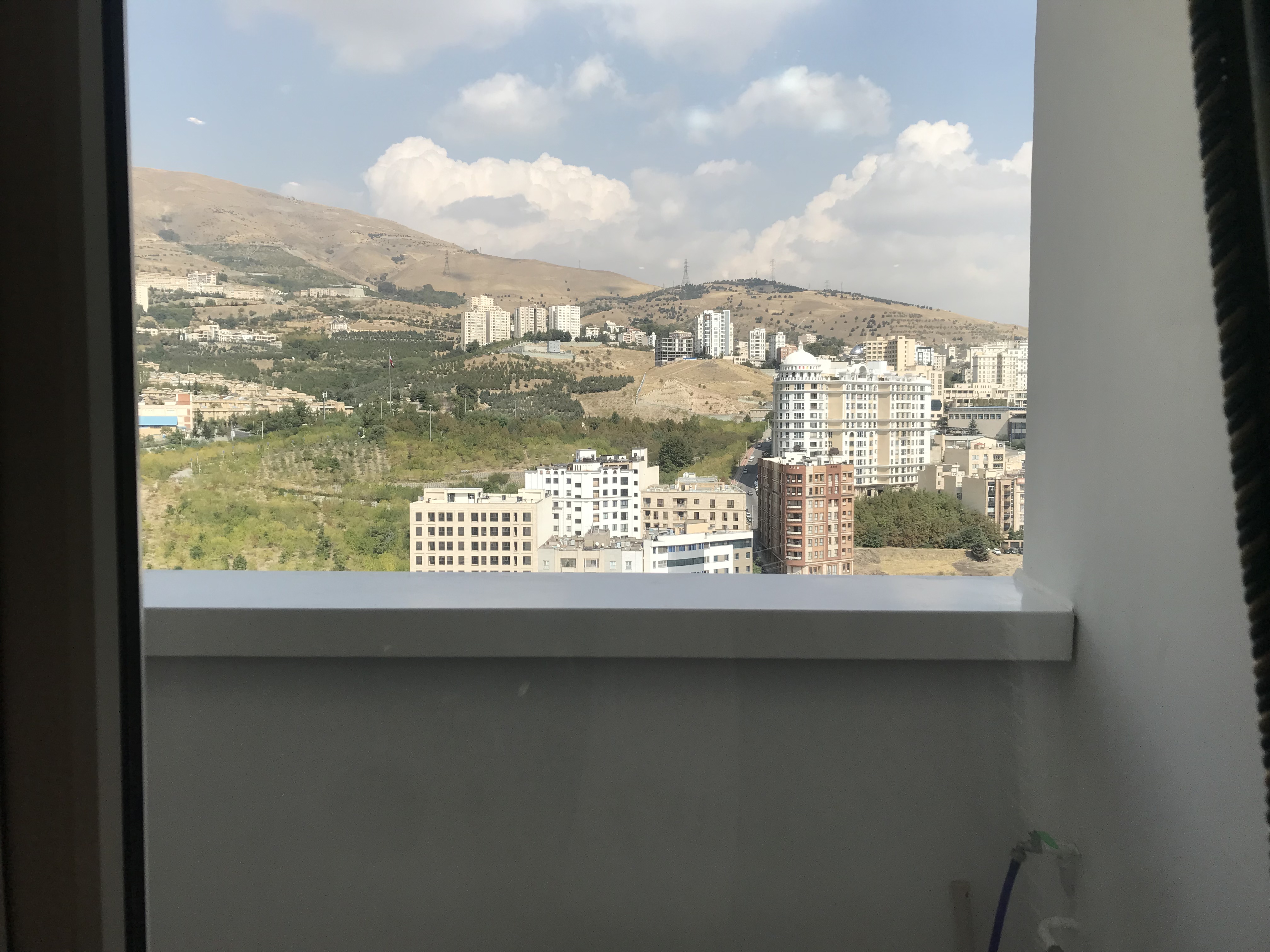 فروش آپارتمان 150 متر سوهانک برج فول مشاعات 2 پارکینگ سندی