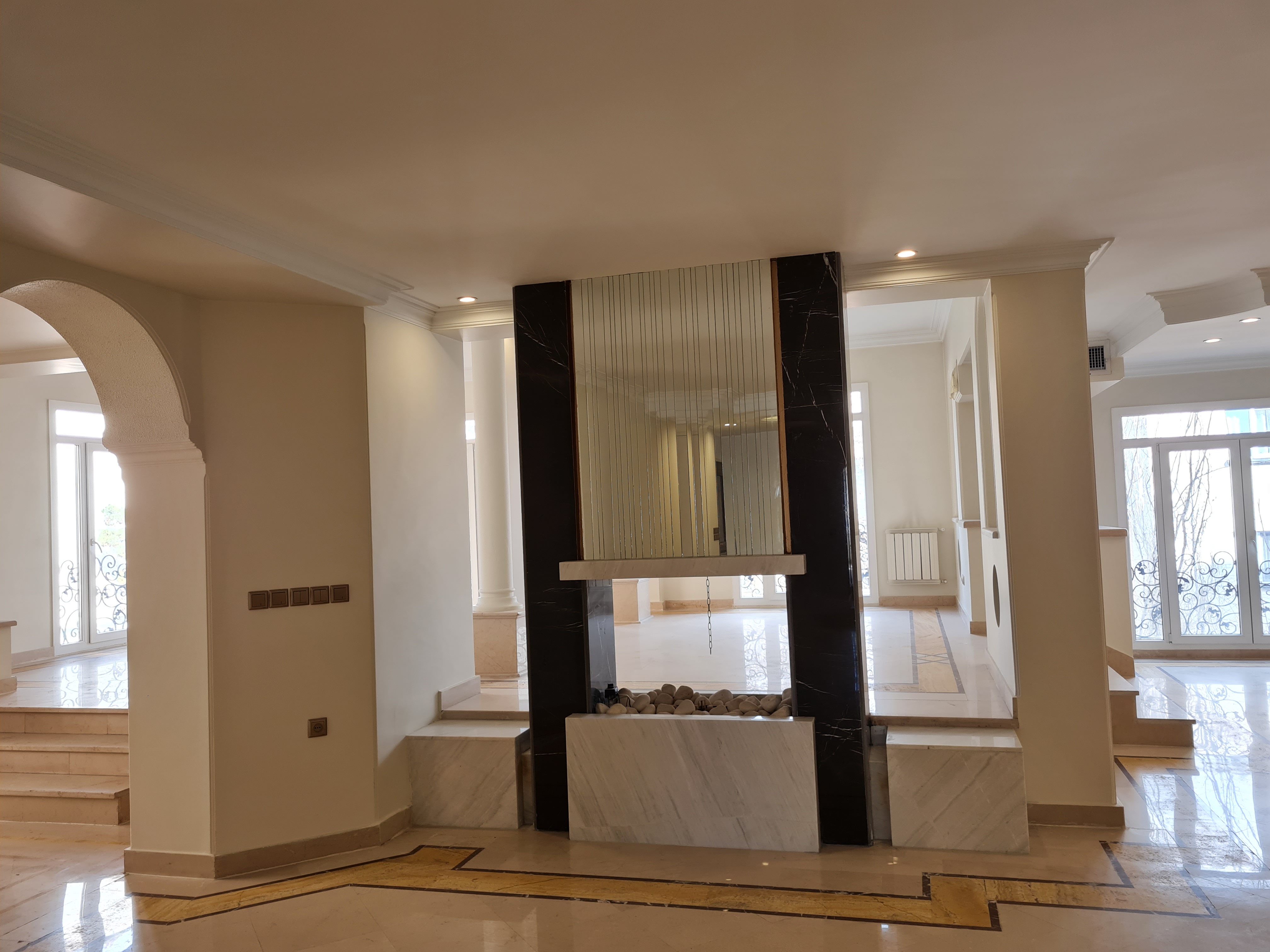 فروش آپارتمان 200 متر تاپ لوکیشن دروس