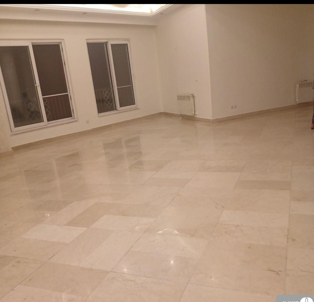 اجاره آپارتمان 230 متر دربند 4 خواب ویو مشجر