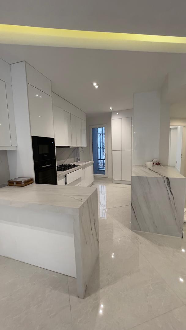 فروش آپارتمان 125 متر قیطریه غرق نور تاپ لوکیشن