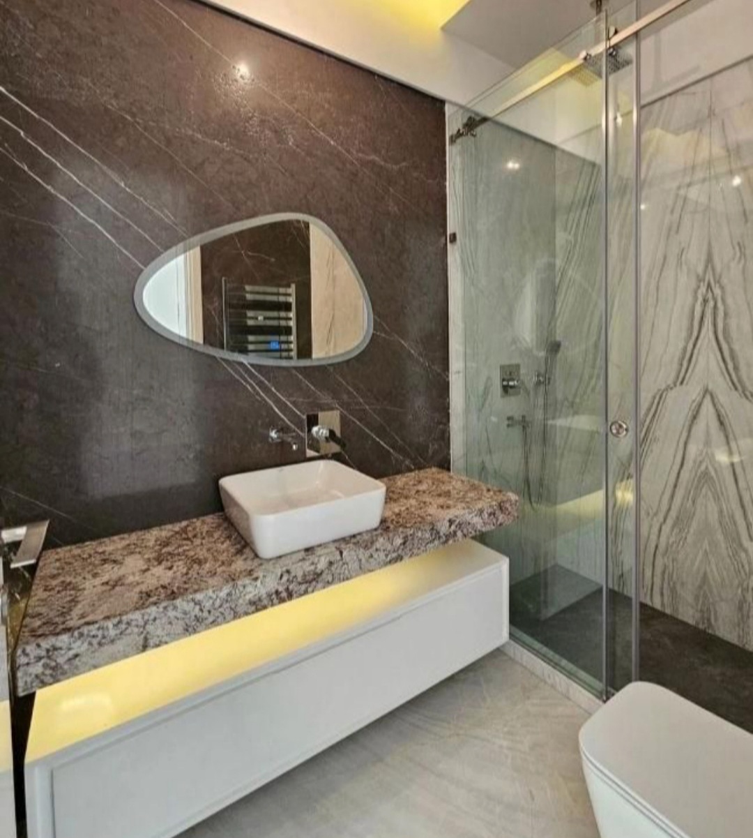 فروش آپارتمان 228 متر فرمانیه ابرلاکچری ویوی باز و لوکیشن طلایی