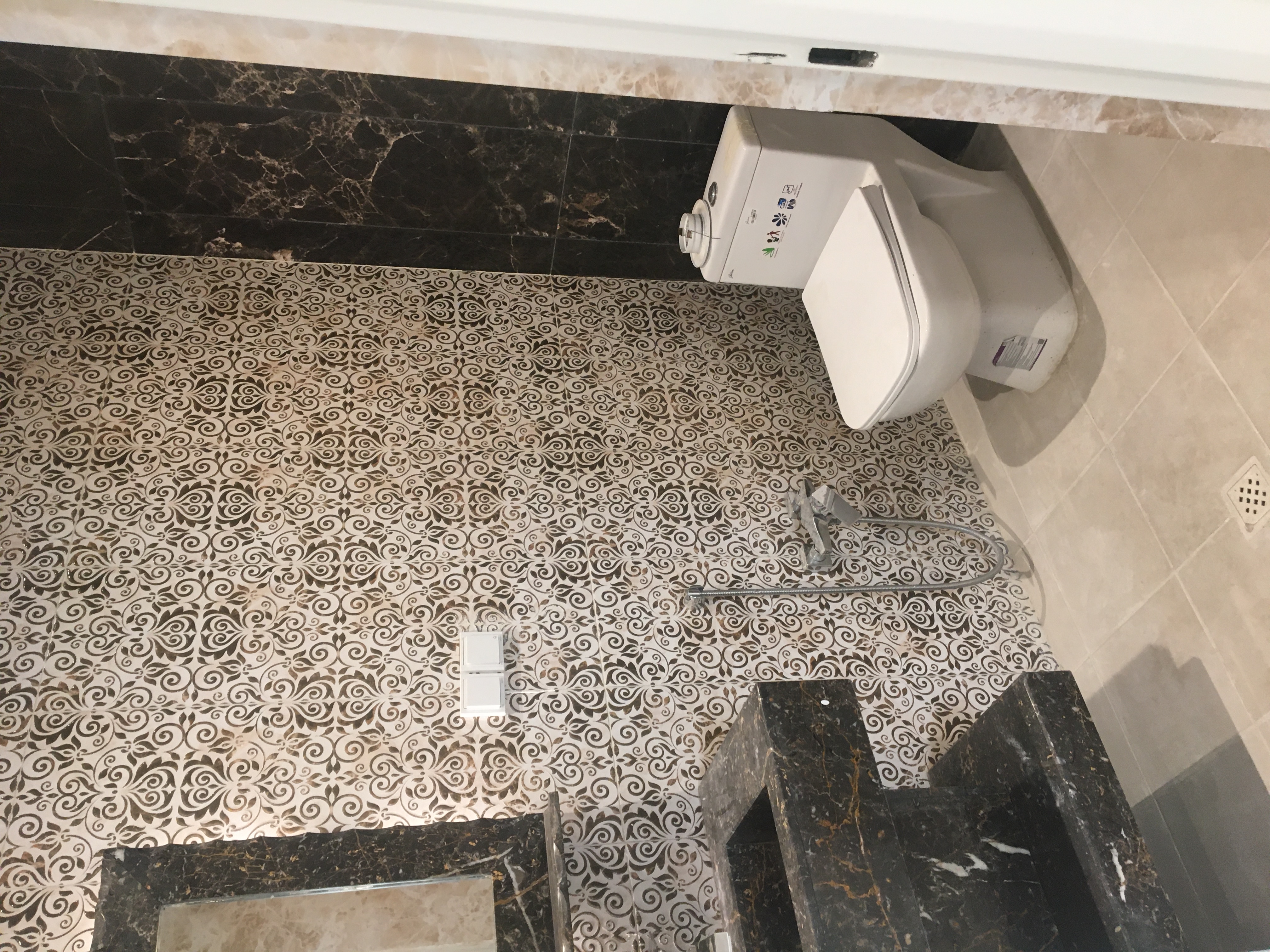 فروش آپارتمان 150 متر سوهانک نوساز ۲ پارکینگ