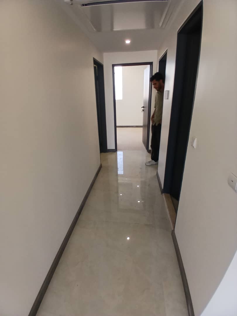 اجاره آپارتمان 160متر/3خواب/2پارکینگ/کلید نخورده