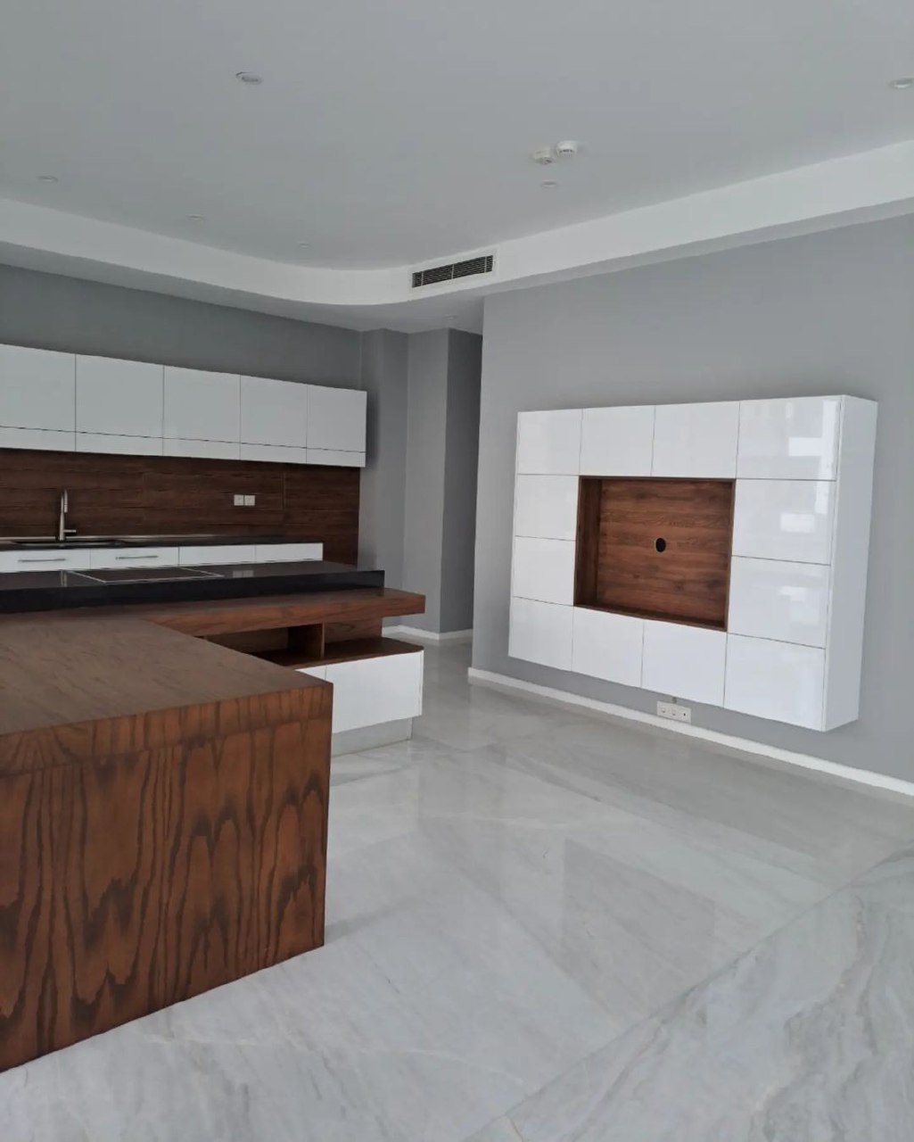 اجاره آپارتمان 200 متری در نیاوران