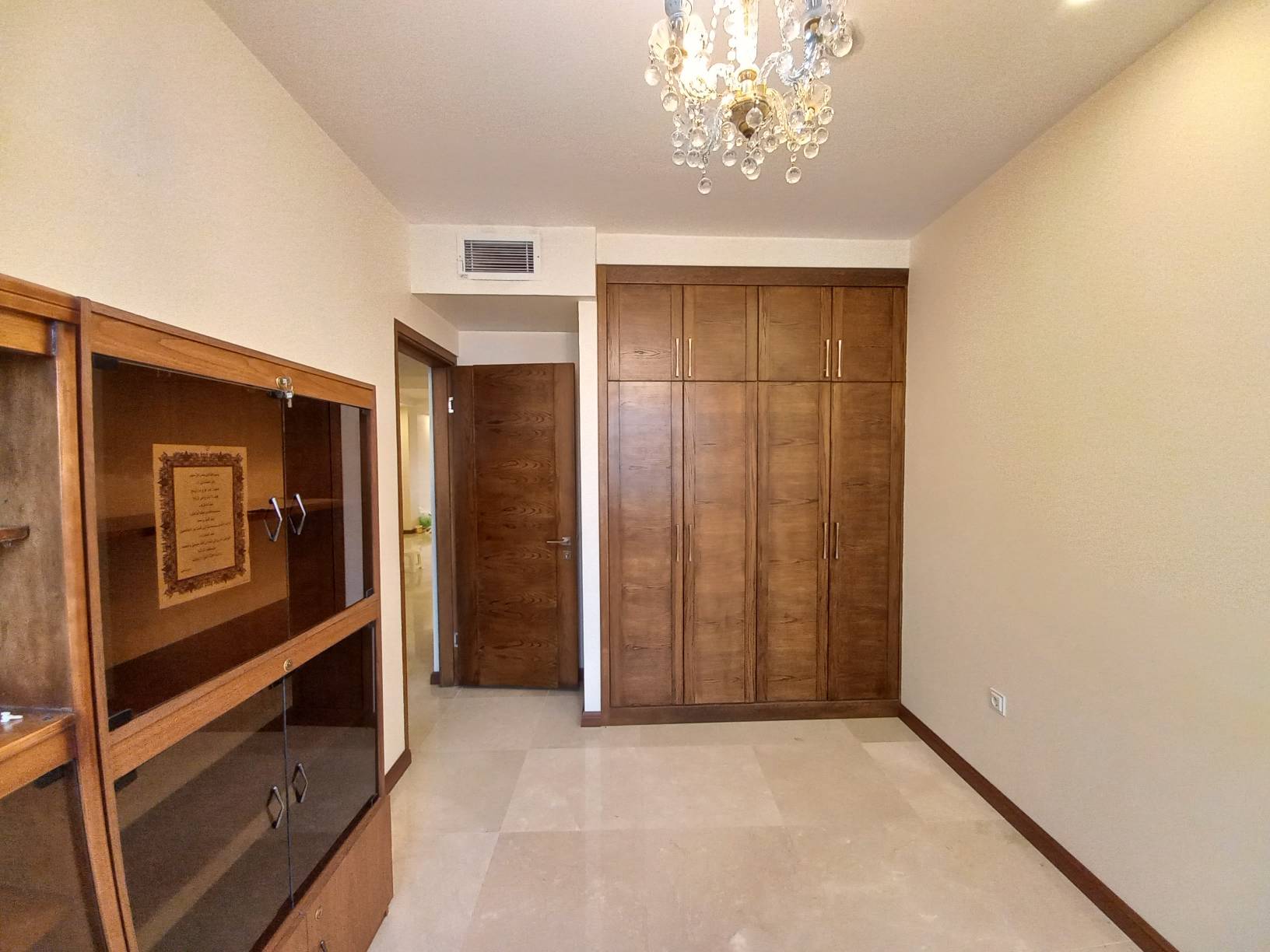 فروش آپارتمان 95 متر فرمانیه غربی تاپ لوکیشن