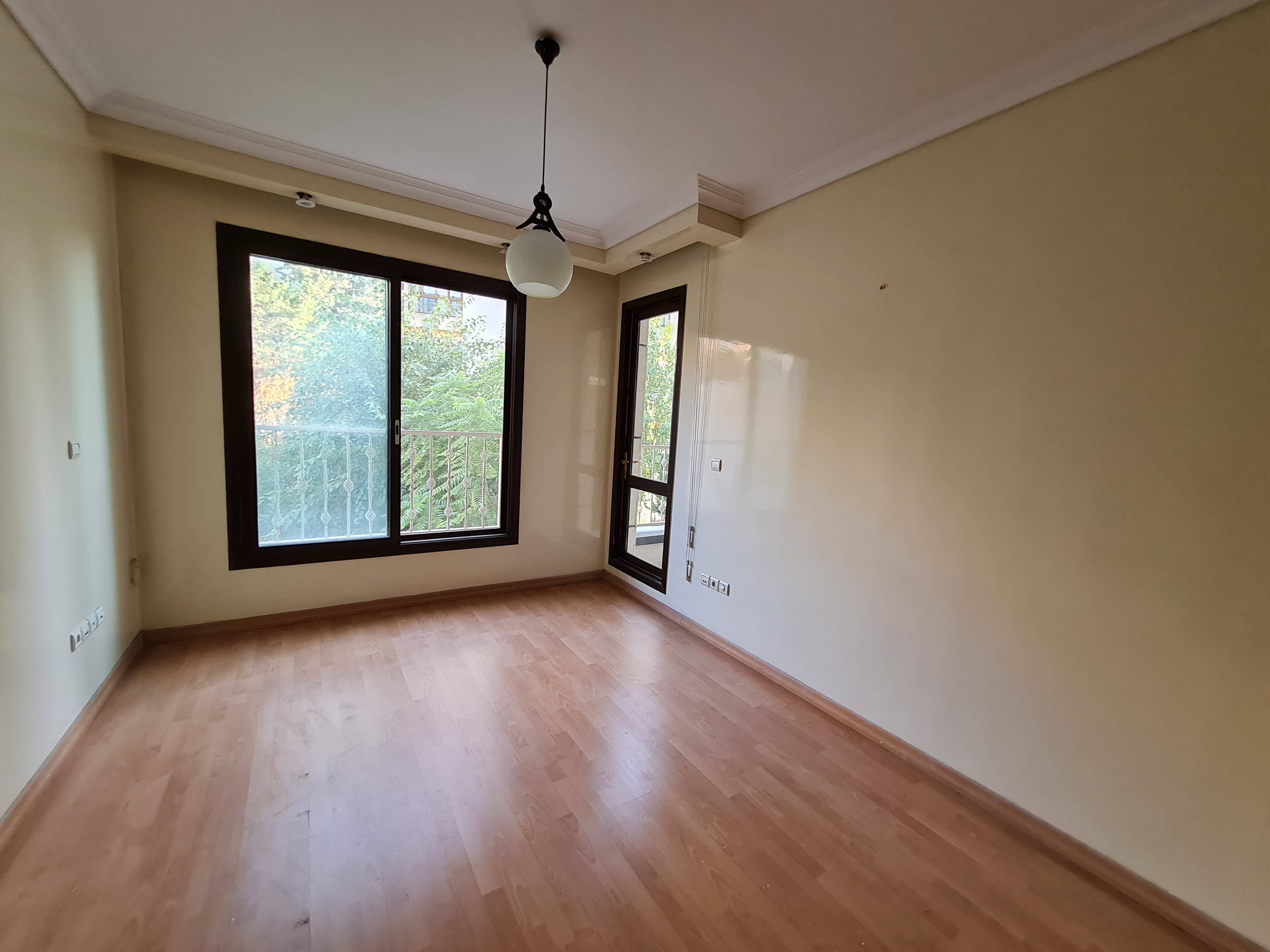 فروش آپارتمان 450 متر فرمانیه سنبل