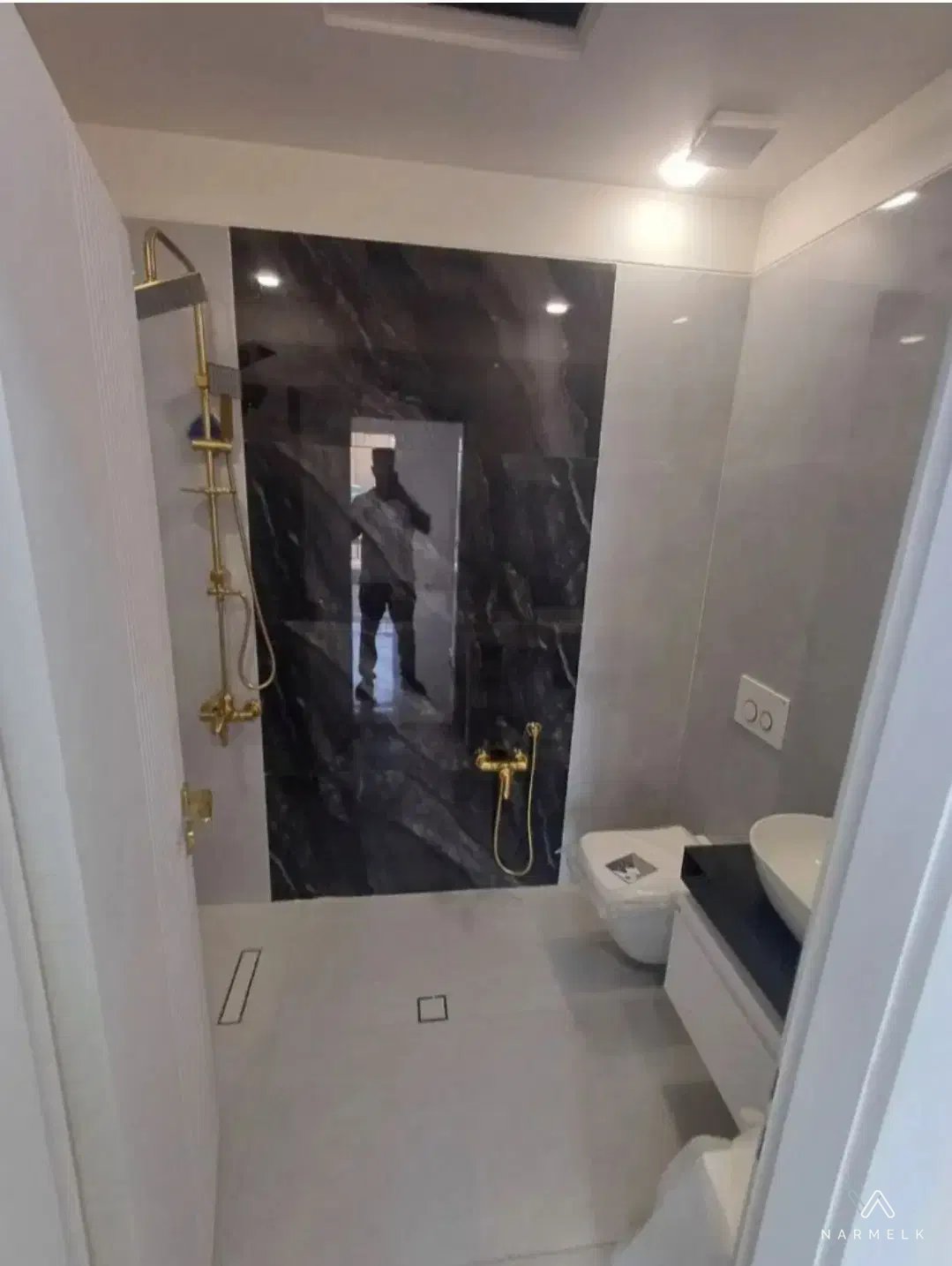 فروش آپارتمان 155 متر نارمک کلید نخورده