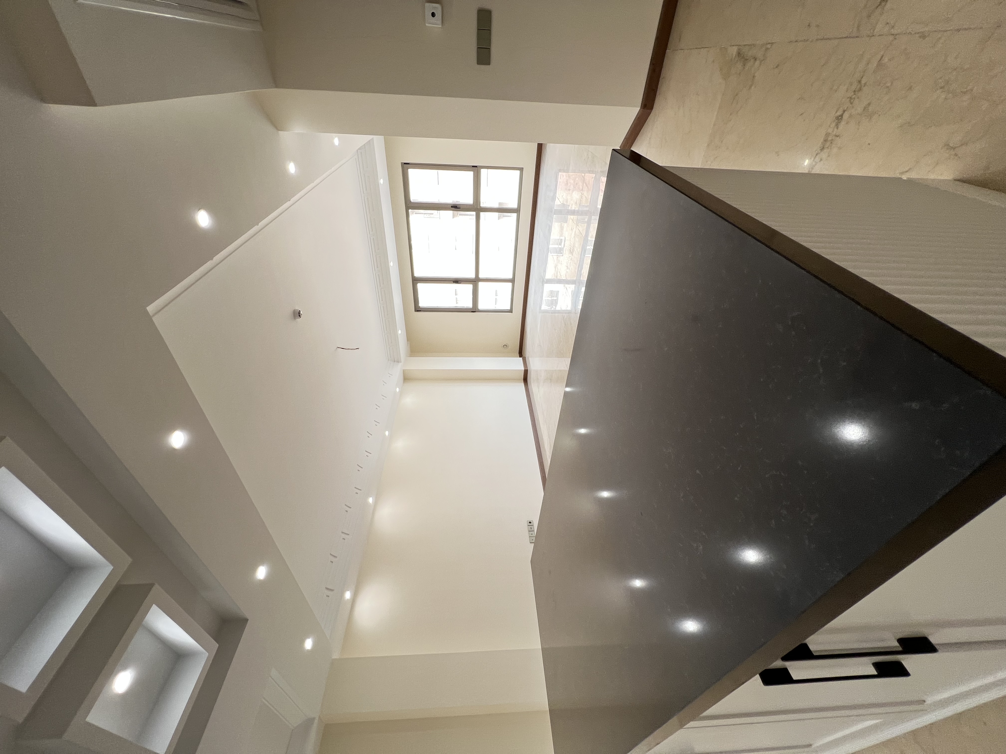 فروش آپارتمان 125 متر  قلب دیباجی کلید نخورده