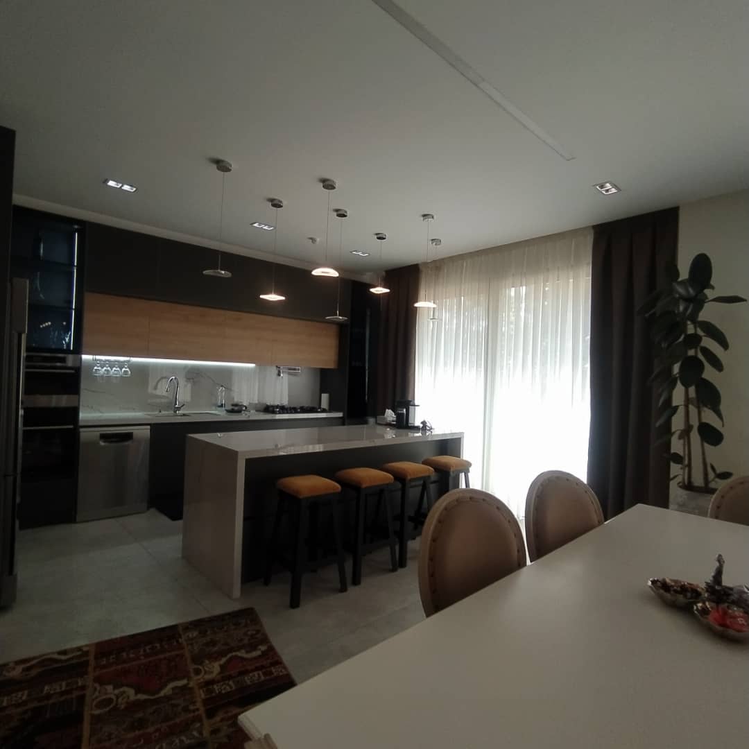 فروش آپارتمان 205متر نیاوران تاپ لوکیشن